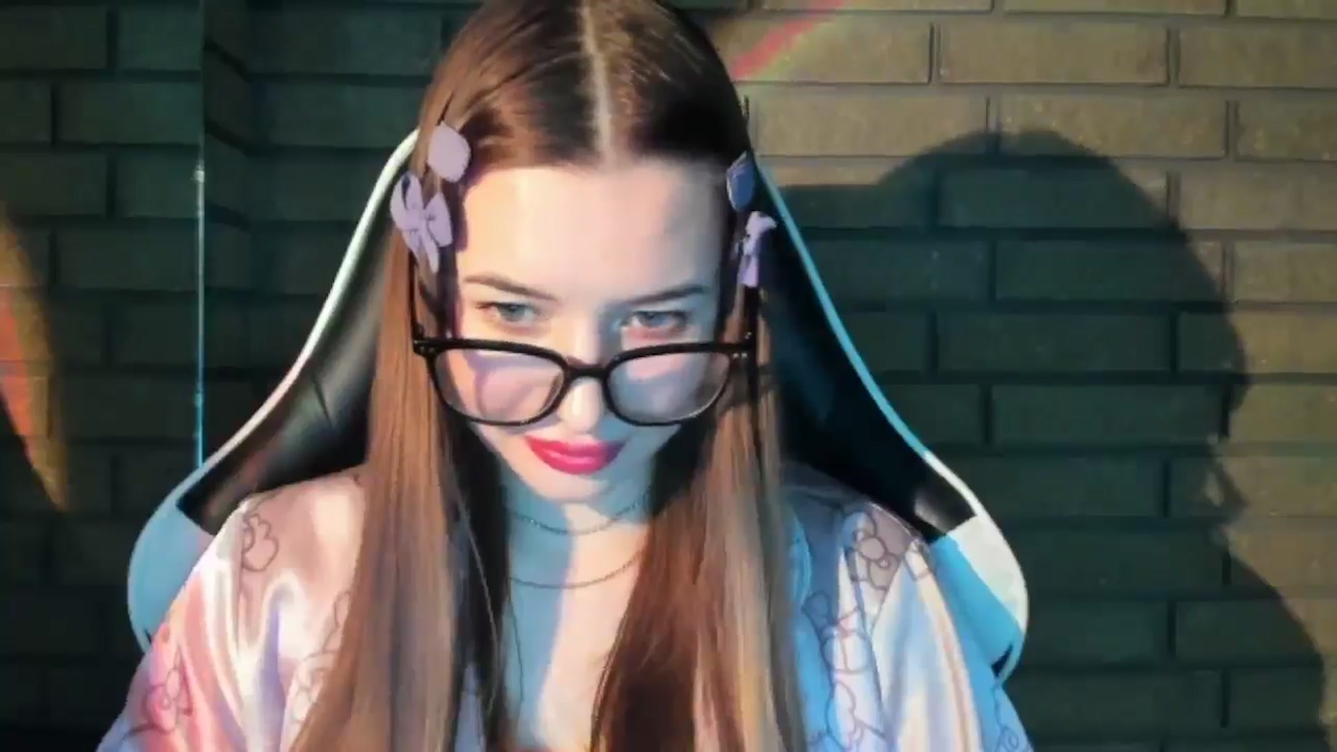 Gallery image thumbnail from DiscoGirl's myfreecams stream on, 10/27/2025, 13:02 image 9 of 20