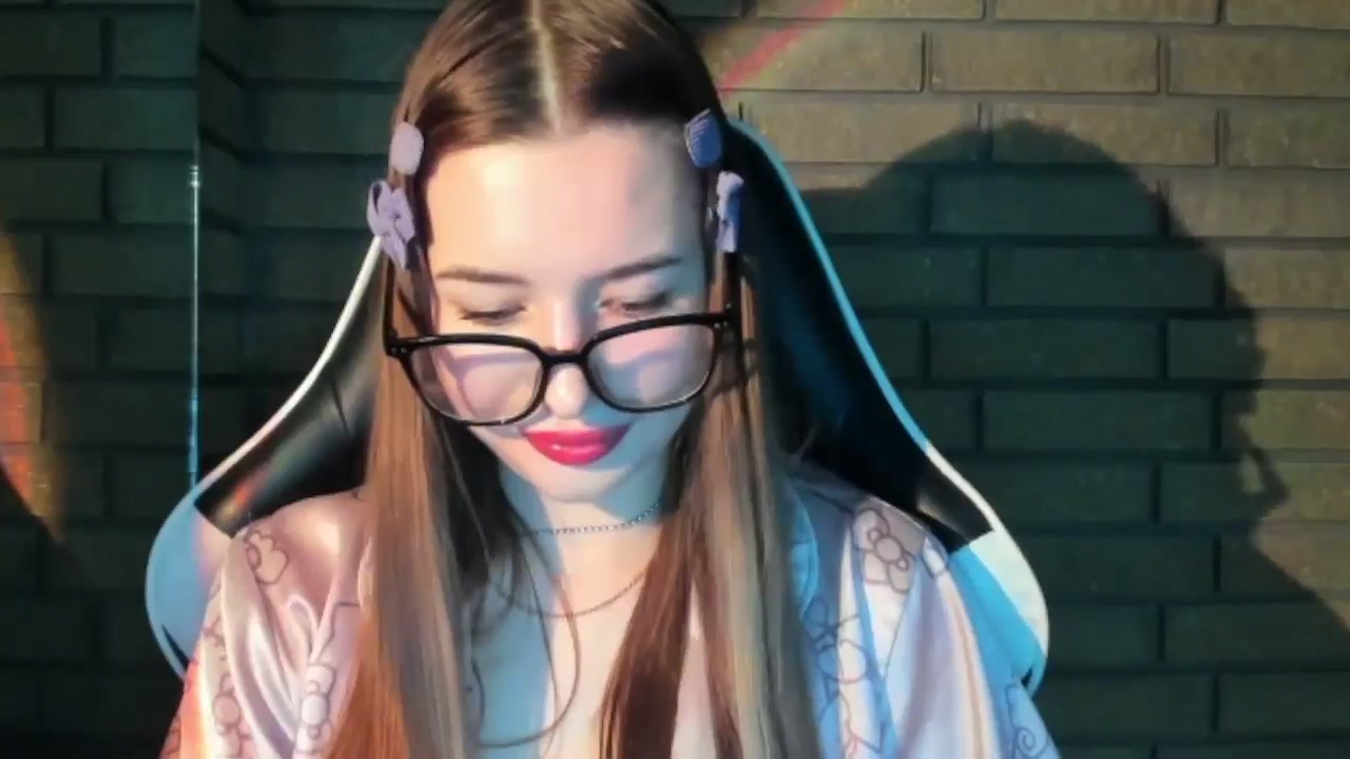 Gallery image thumbnail from DiscoGirl's myfreecams stream on, 10/27/2025, 13:02 image 2 of 20