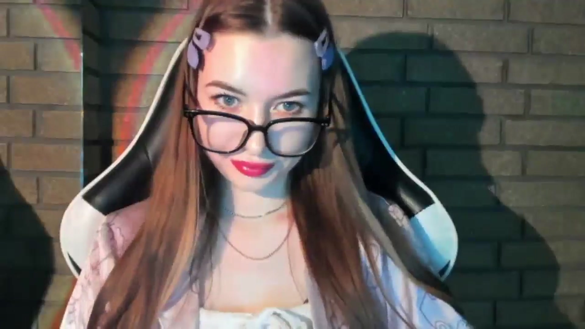 Gallery image thumbnail from DiscoGirl's myfreecams stream on, 10/30/2025, 13:42 image 9 of 20