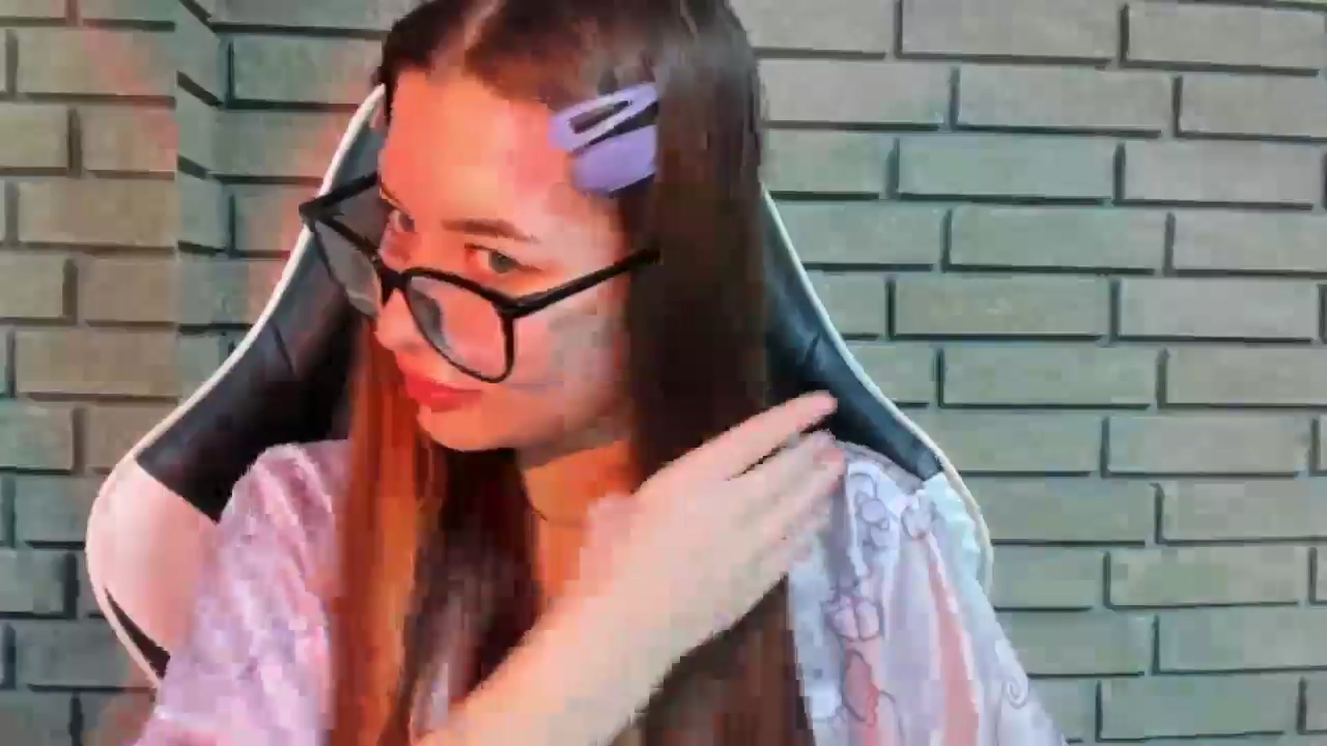 Gallery image thumbnail from DiscoGirl's myfreecams stream on, 10/30/2025, 13:42 image 6 of 20