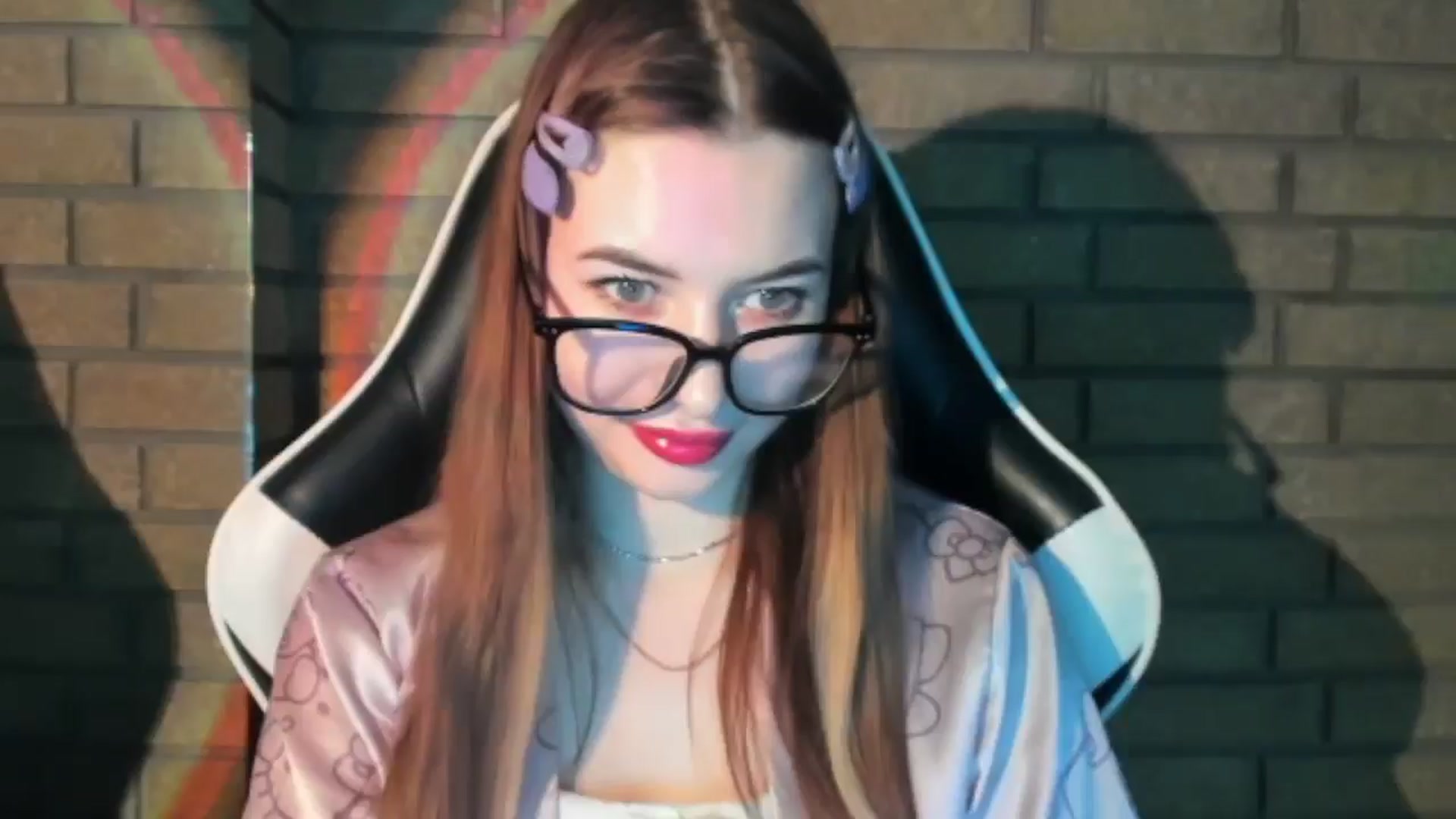 Gallery image thumbnail from DiscoGirl's myfreecams stream on, 10/30/2025, 13:42 image 11 of 20