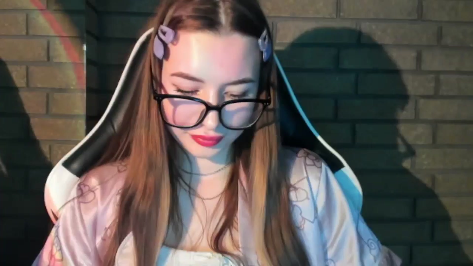 Gallery image thumbnail from DiscoGirl's myfreecams stream on, 10/30/2025, 13:42 image 16 of 20