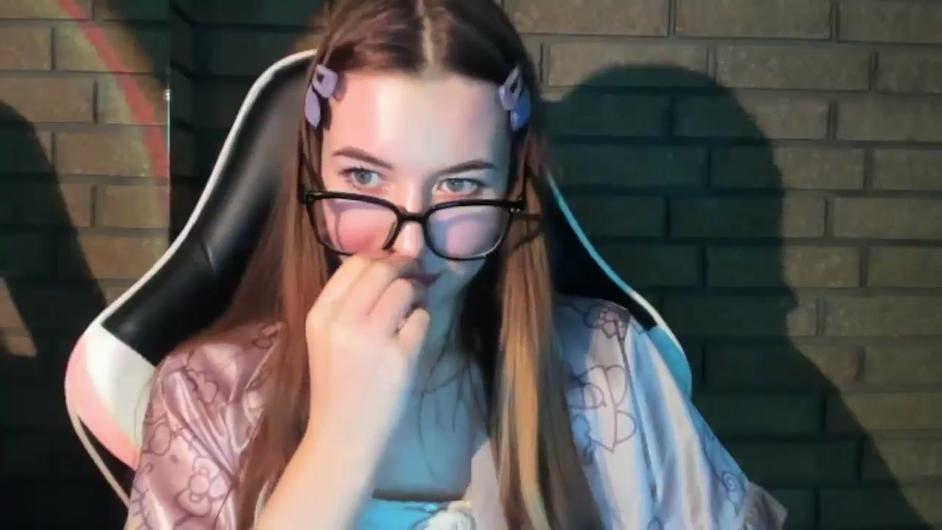 Gallery image thumbnail from DiscoGirl's myfreecams stream on, 10/30/2025, 13:42 image 20 of 20