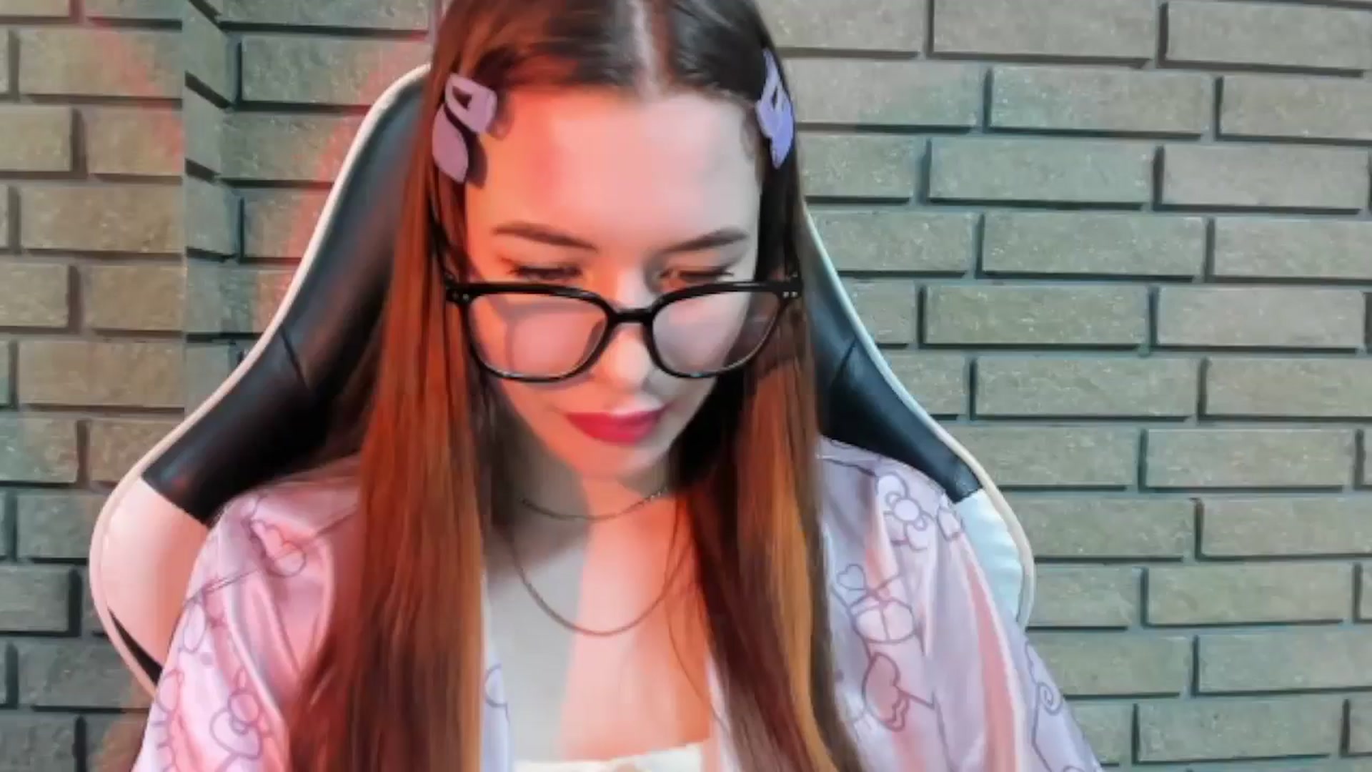 Gallery image thumbnail from DiscoGirl's myfreecams stream on, 10/30/2025, 13:42 image 5 of 20