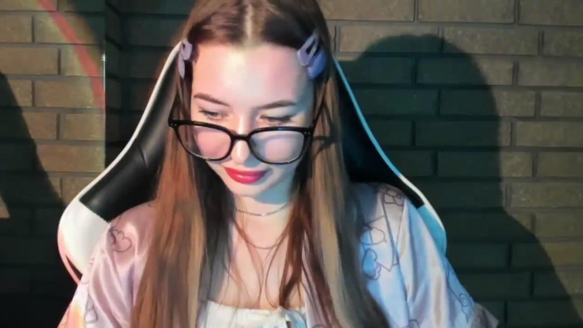 Gallery image thumbnail from DiscoGirl's myfreecams stream on, 10/30/2025, 13:42 image 15 of 20