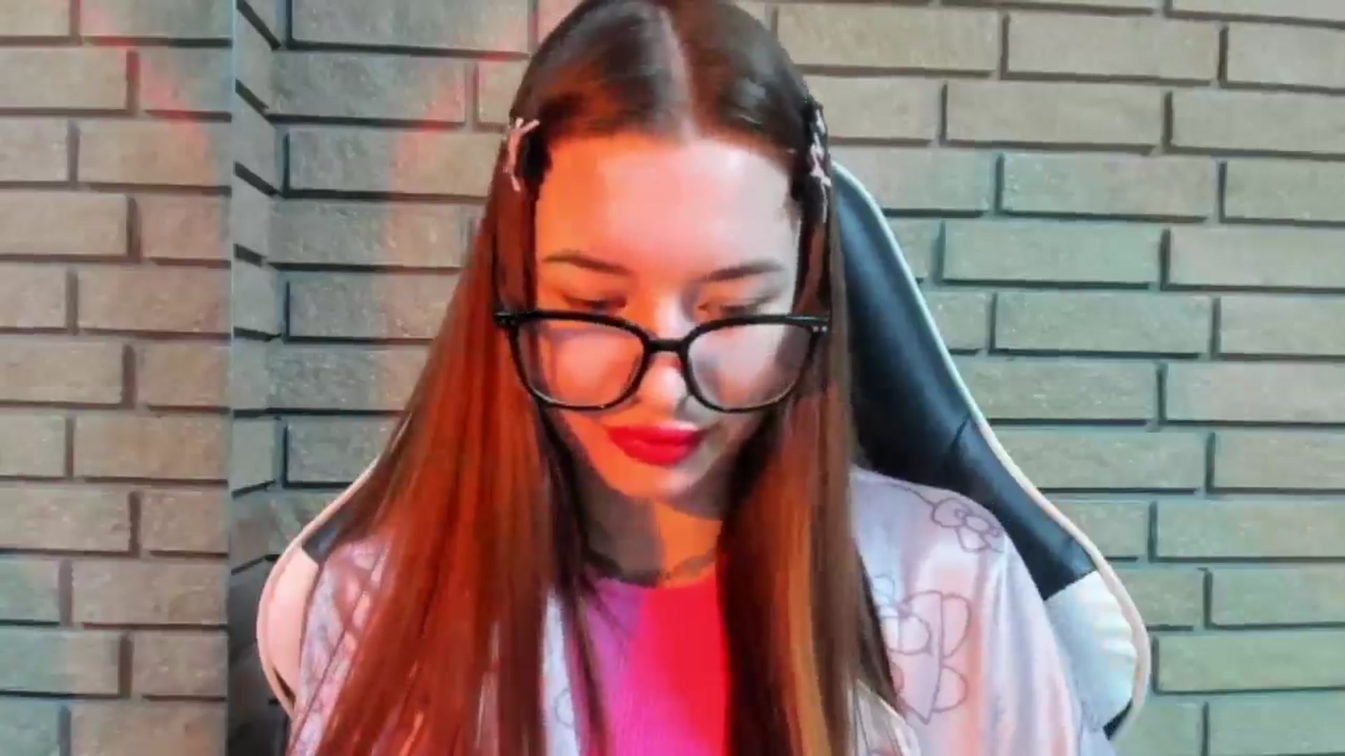 Gallery image thumbnail from DiscoGirl's myfreecams stream on, 11/08/2025, 12:56 image 13 of 20