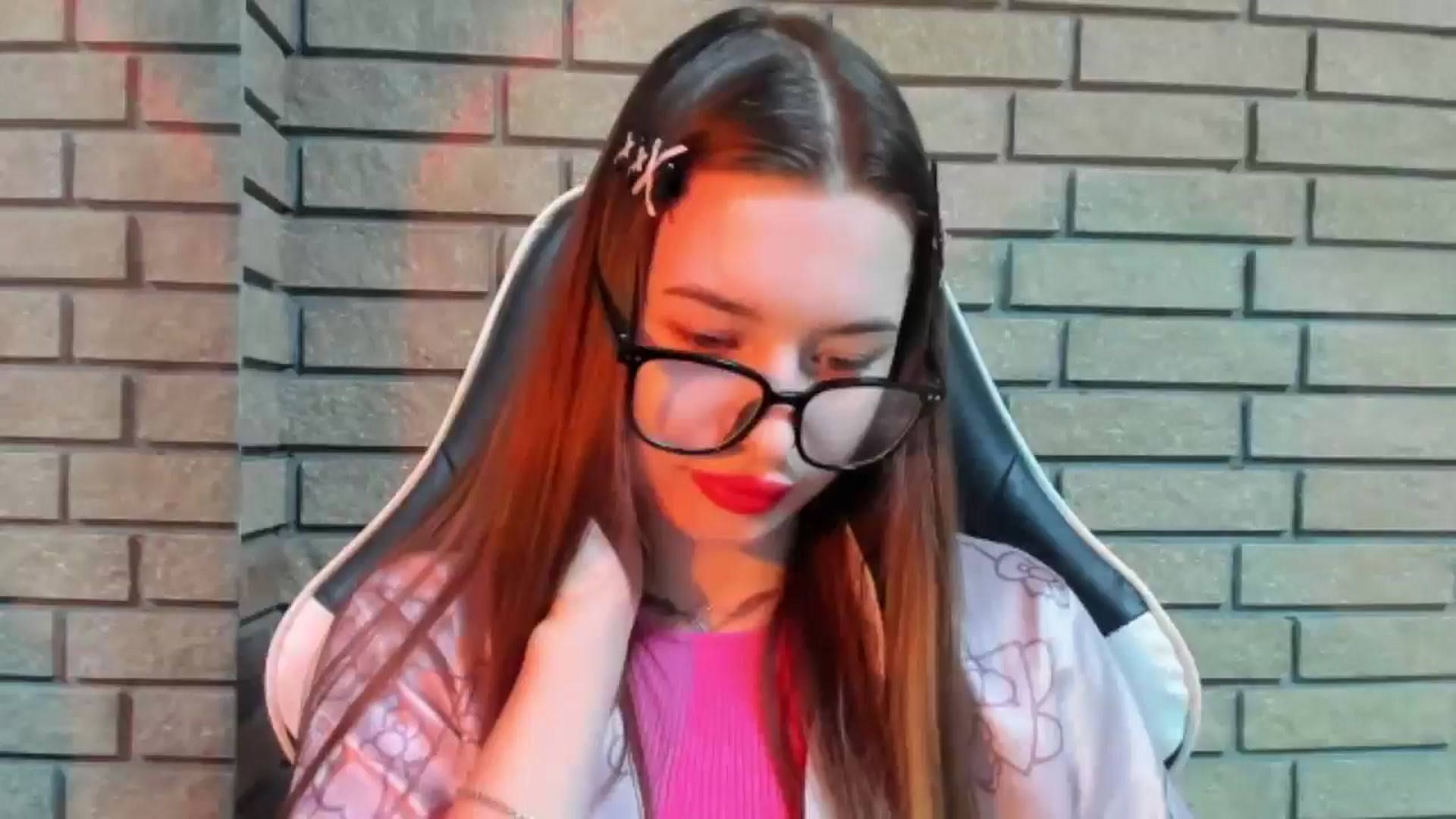 Gallery image thumbnail from DiscoGirl's myfreecams stream on, 11/08/2025, 12:56 image 5 of 20