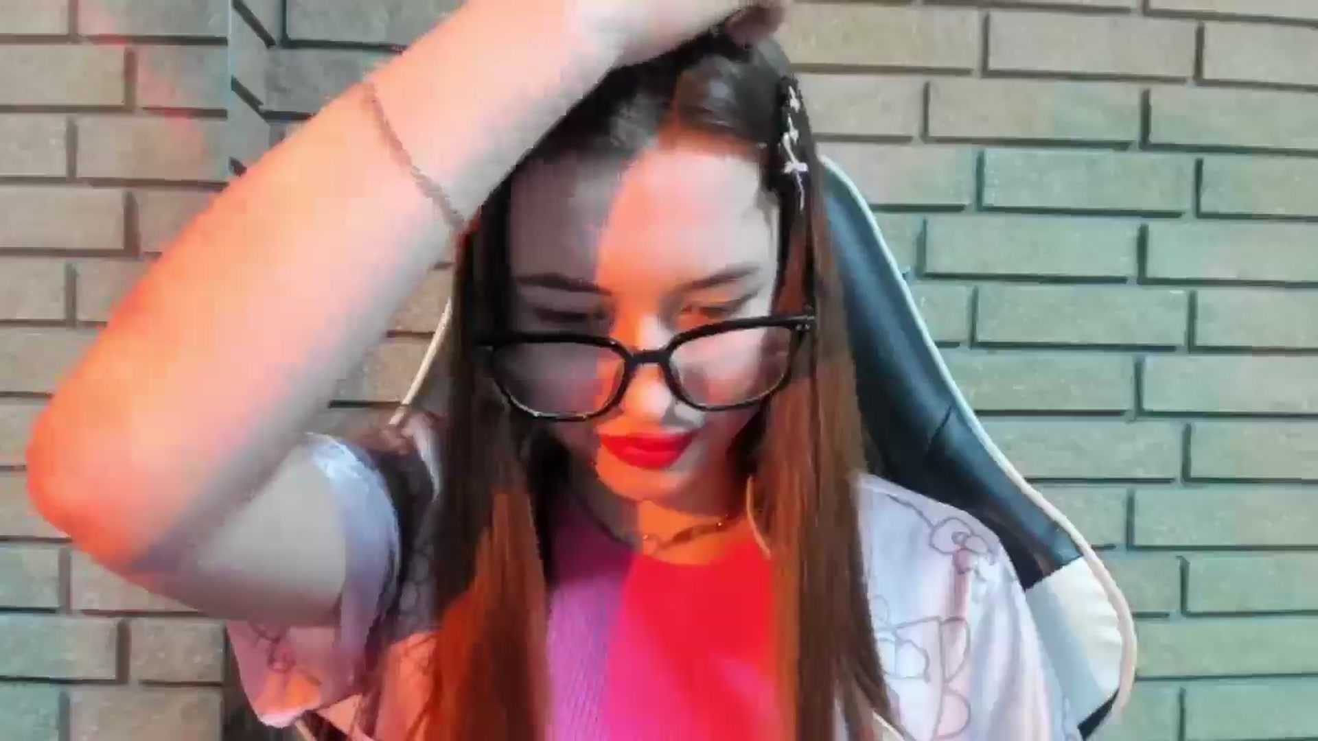Gallery image thumbnail from DiscoGirl's myfreecams stream on, 11/08/2025, 12:56 image 18 of 20