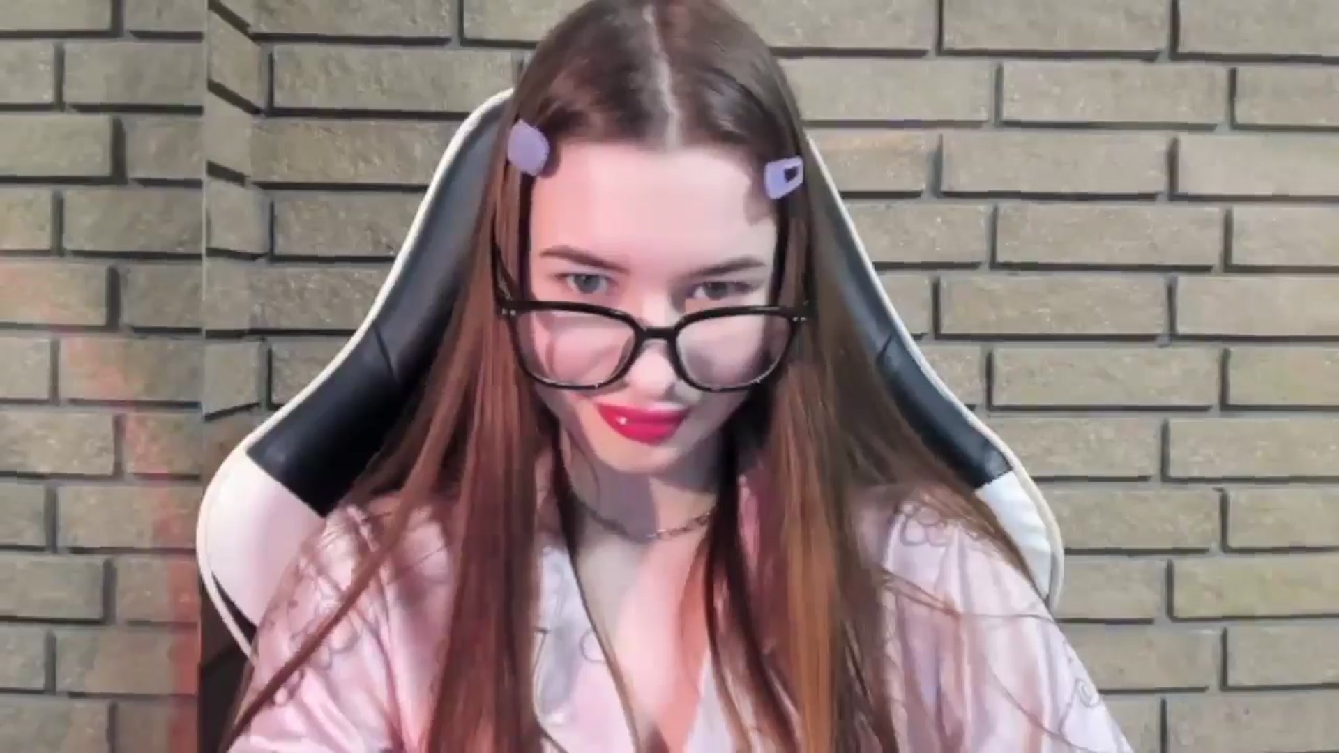 Gallery image thumbnail from DiscoGirl's myfreecams stream on, 11/09/2025, 14:05 image 9 of 20
