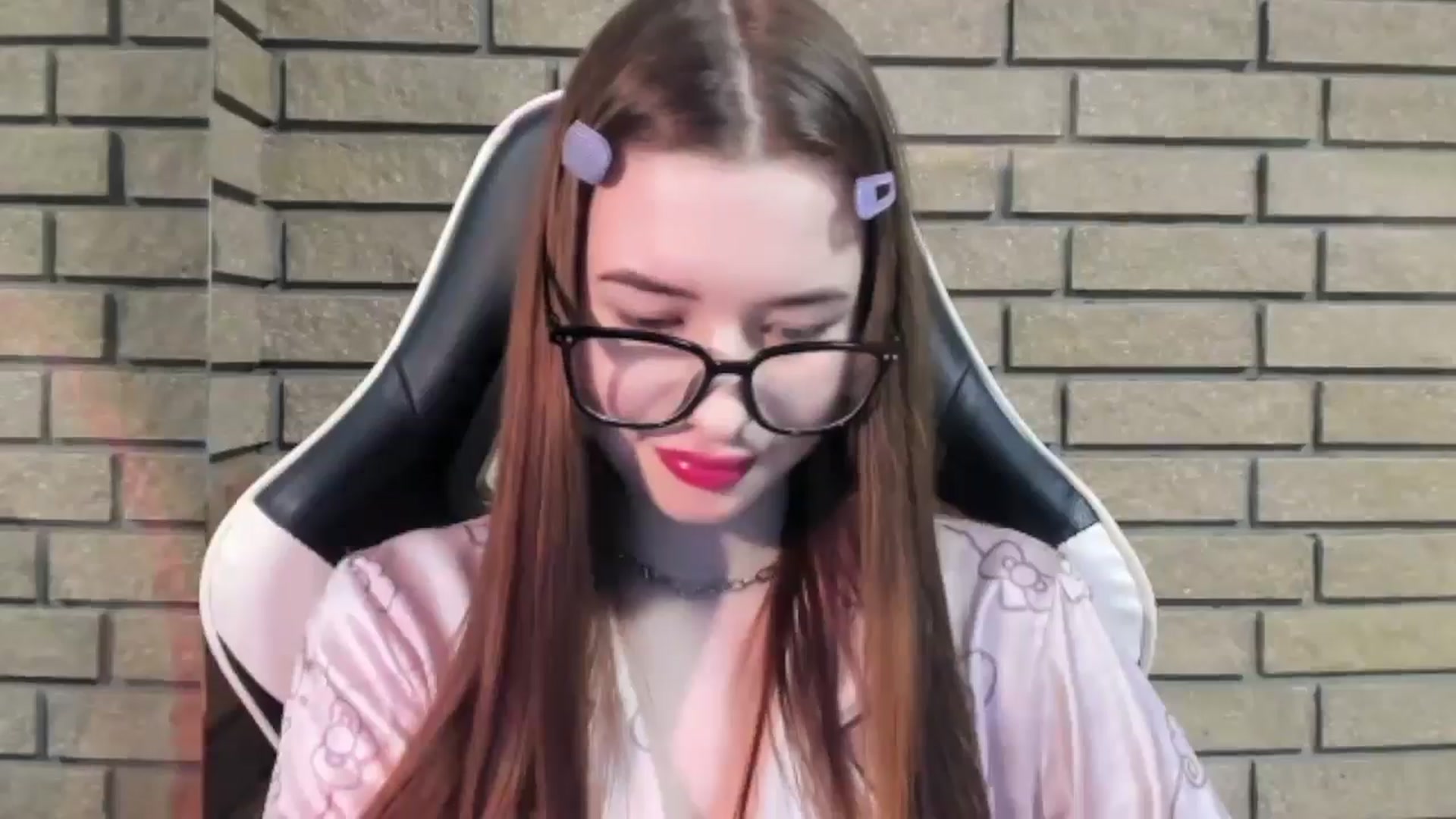 Gallery image thumbnail from DiscoGirl's myfreecams stream on, 11/09/2025, 14:05 image 16 of 20