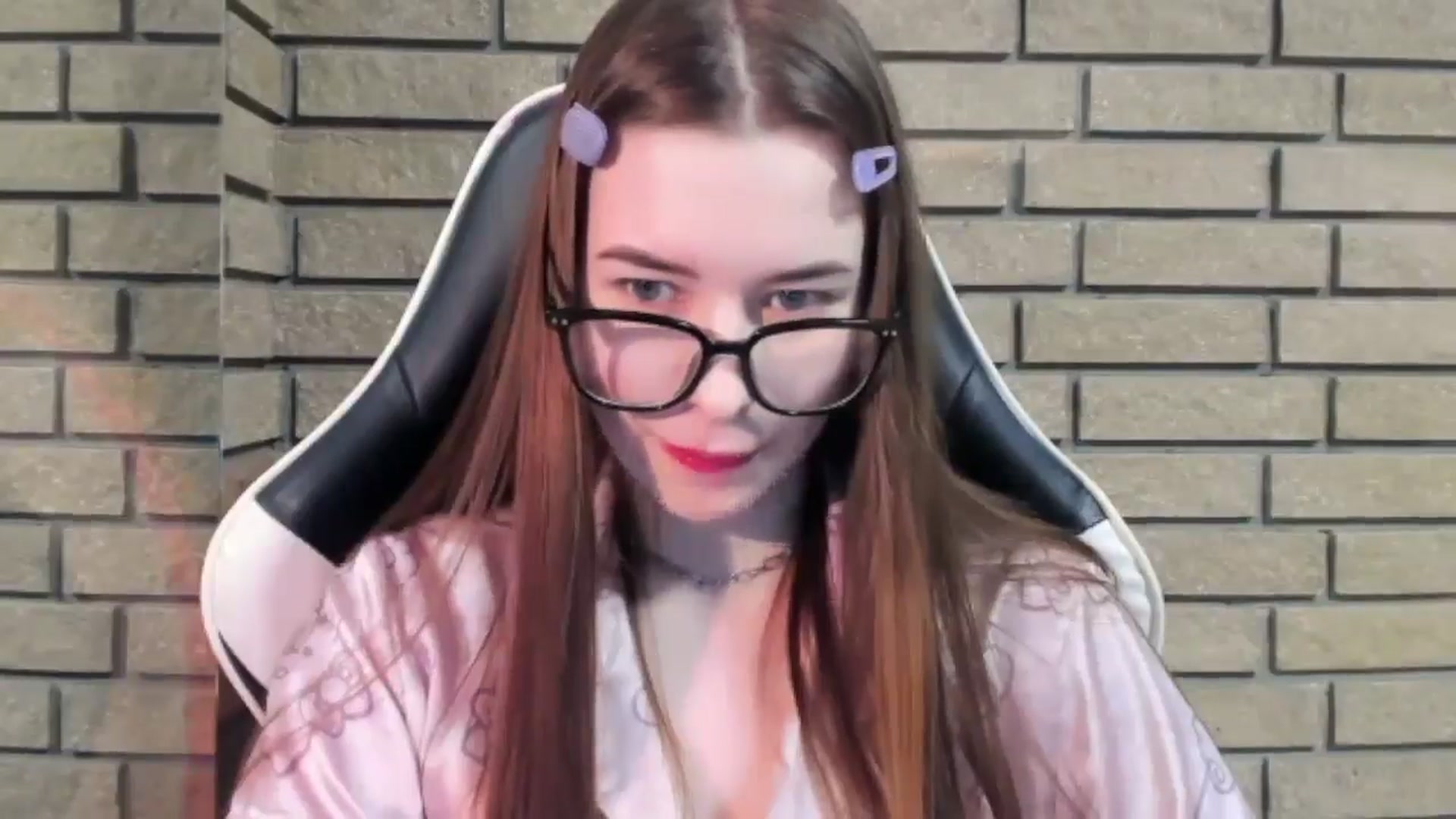 Gallery image thumbnail from DiscoGirl's myfreecams stream on, 11/09/2025, 14:05 image 5 of 20