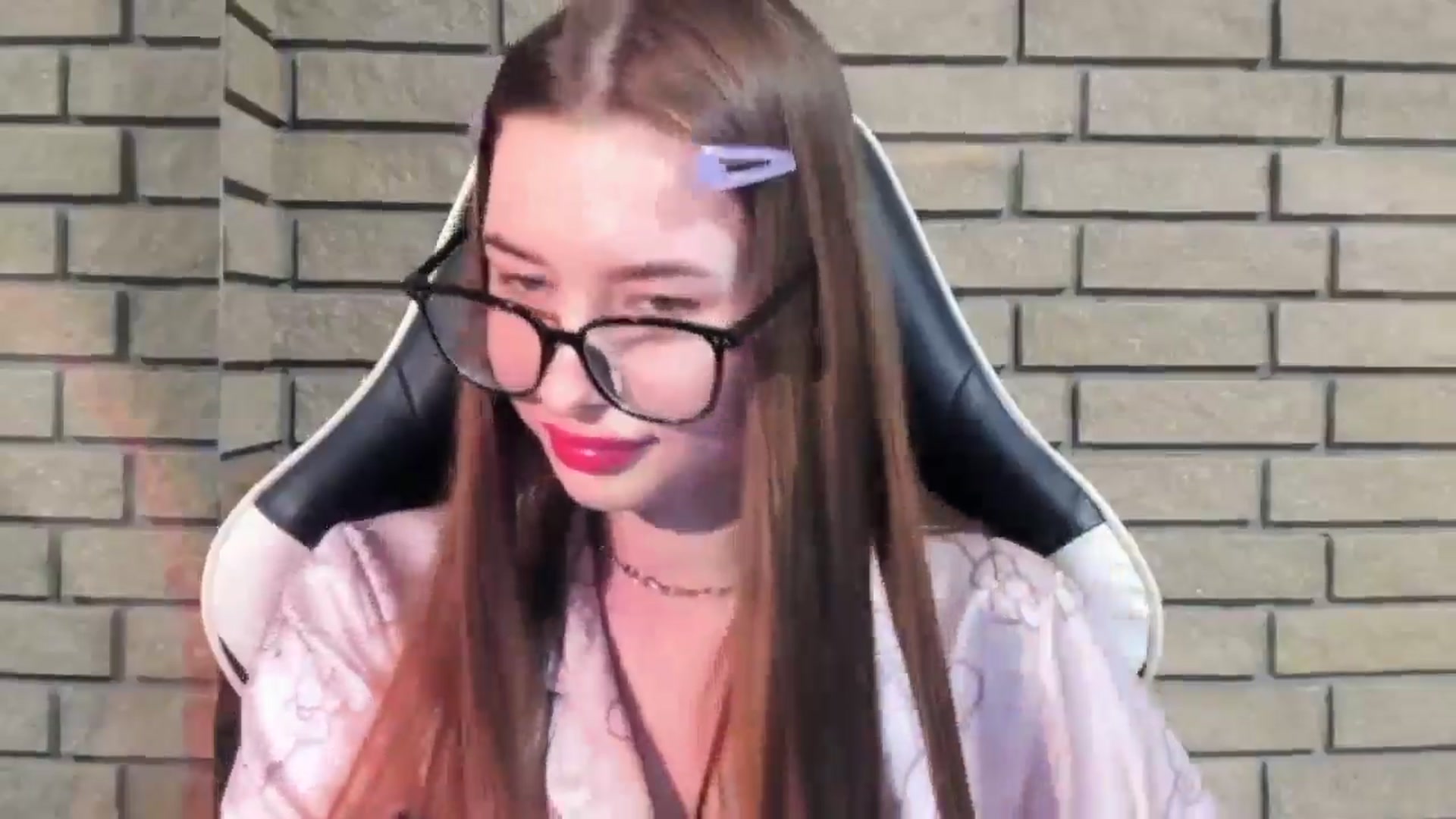 Gallery image thumbnail from DiscoGirl's myfreecams stream on, 11/09/2025, 14:05 image 12 of 20