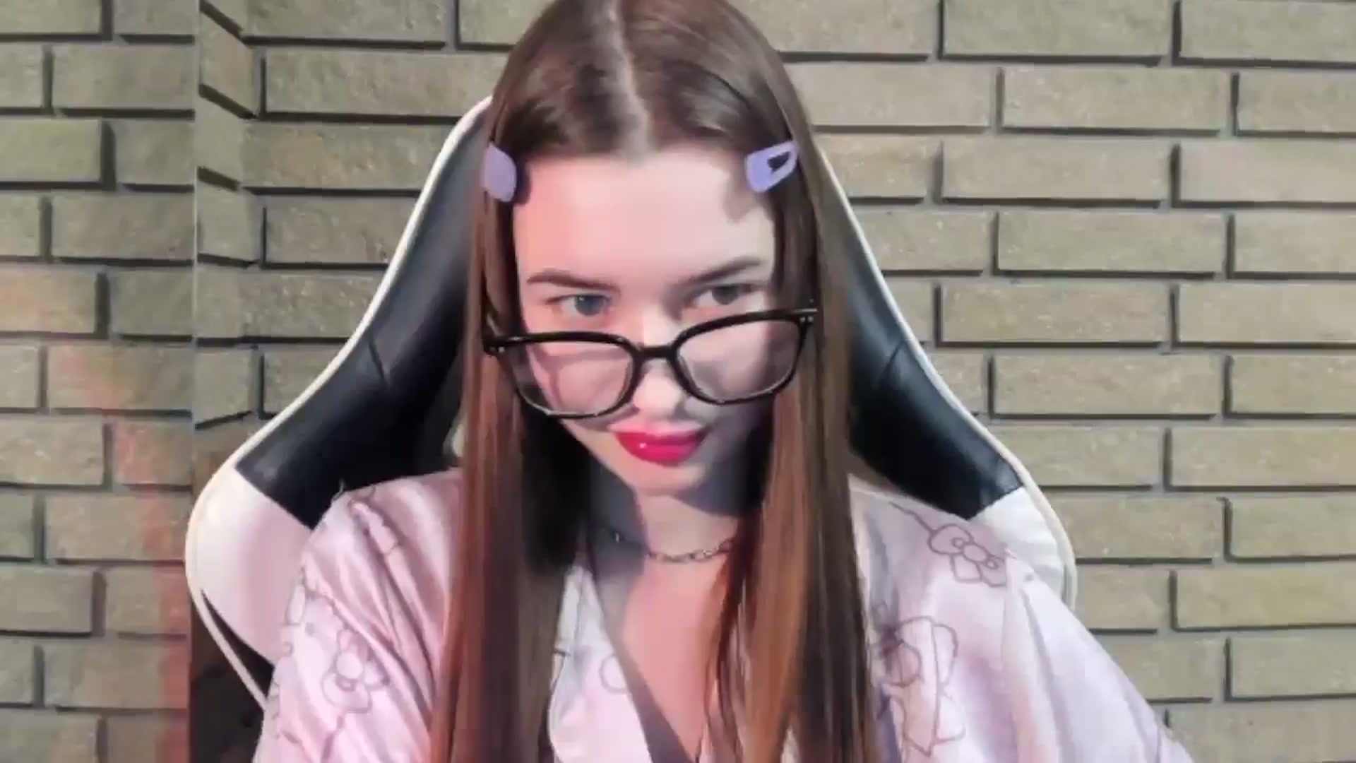 Gallery image thumbnail from DiscoGirl's myfreecams stream on, 11/09/2025, 14:05 image 17 of 20