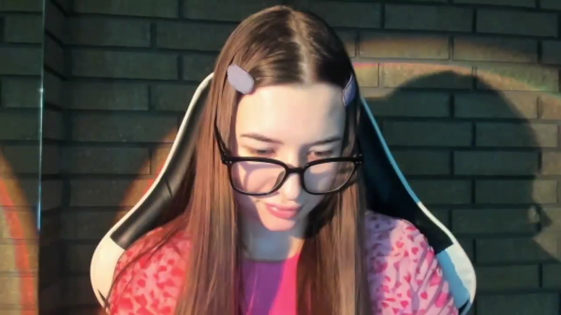 Gallery image thumbnail from DiscoGirl's myfreecams stream on, 11/15/2025, 12:21 image 7 of 20