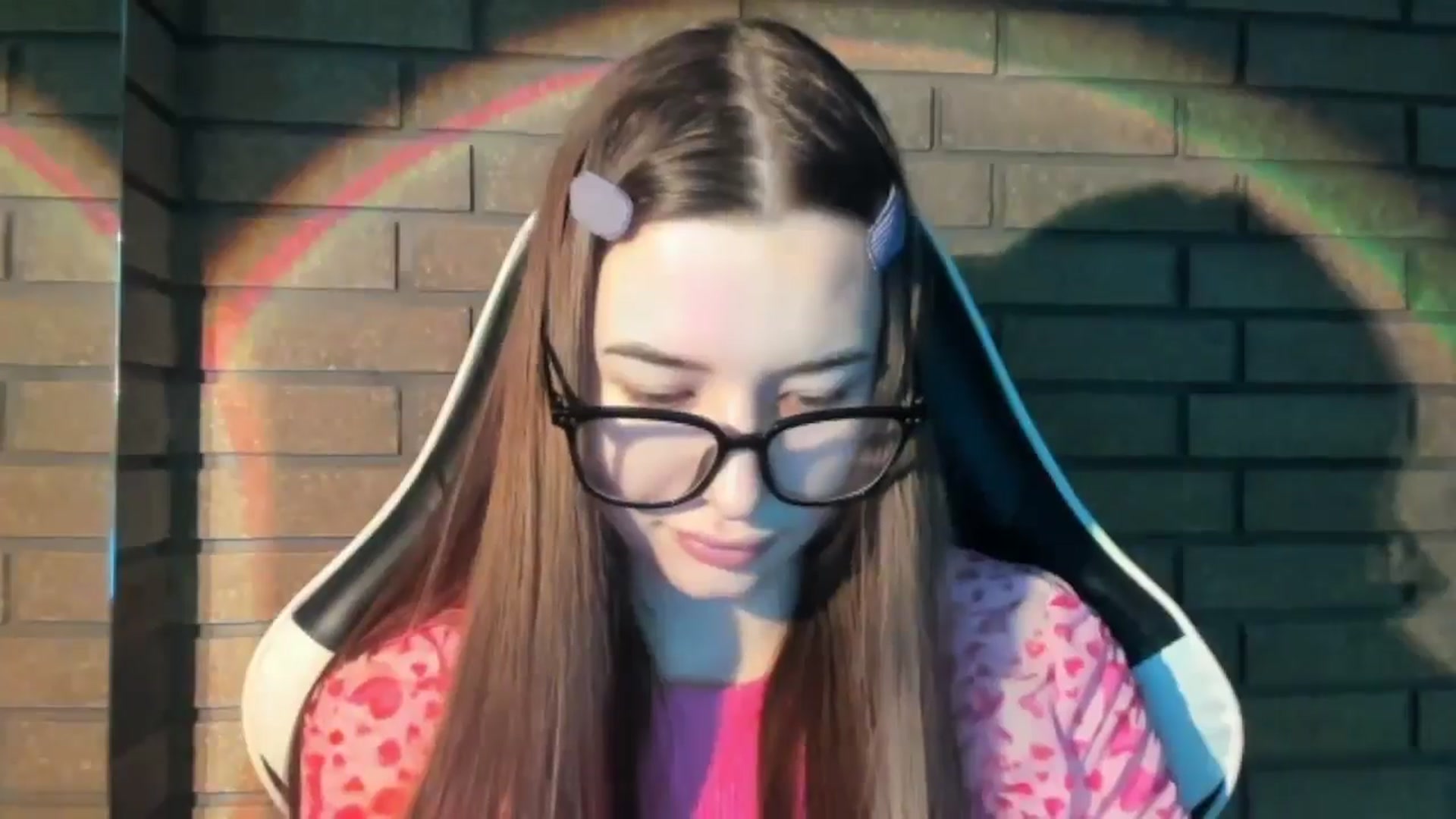 Gallery image thumbnail from DiscoGirl's myfreecams stream on, 11/15/2025, 12:21 image 18 of 20