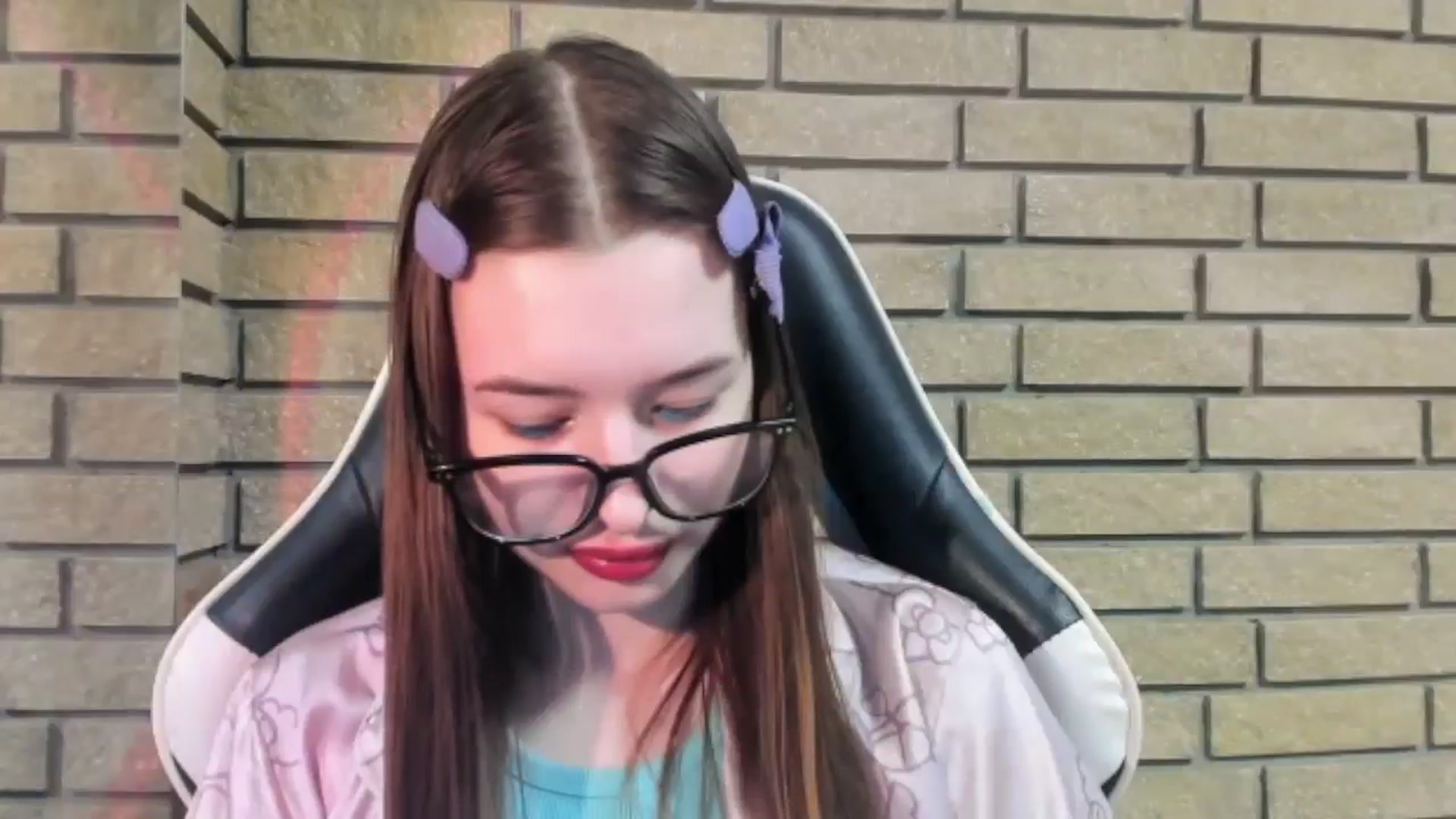 Gallery image thumbnail from DiscoGirl's myfreecams stream on, 11/16/2025, 14:08 image 14 of 20