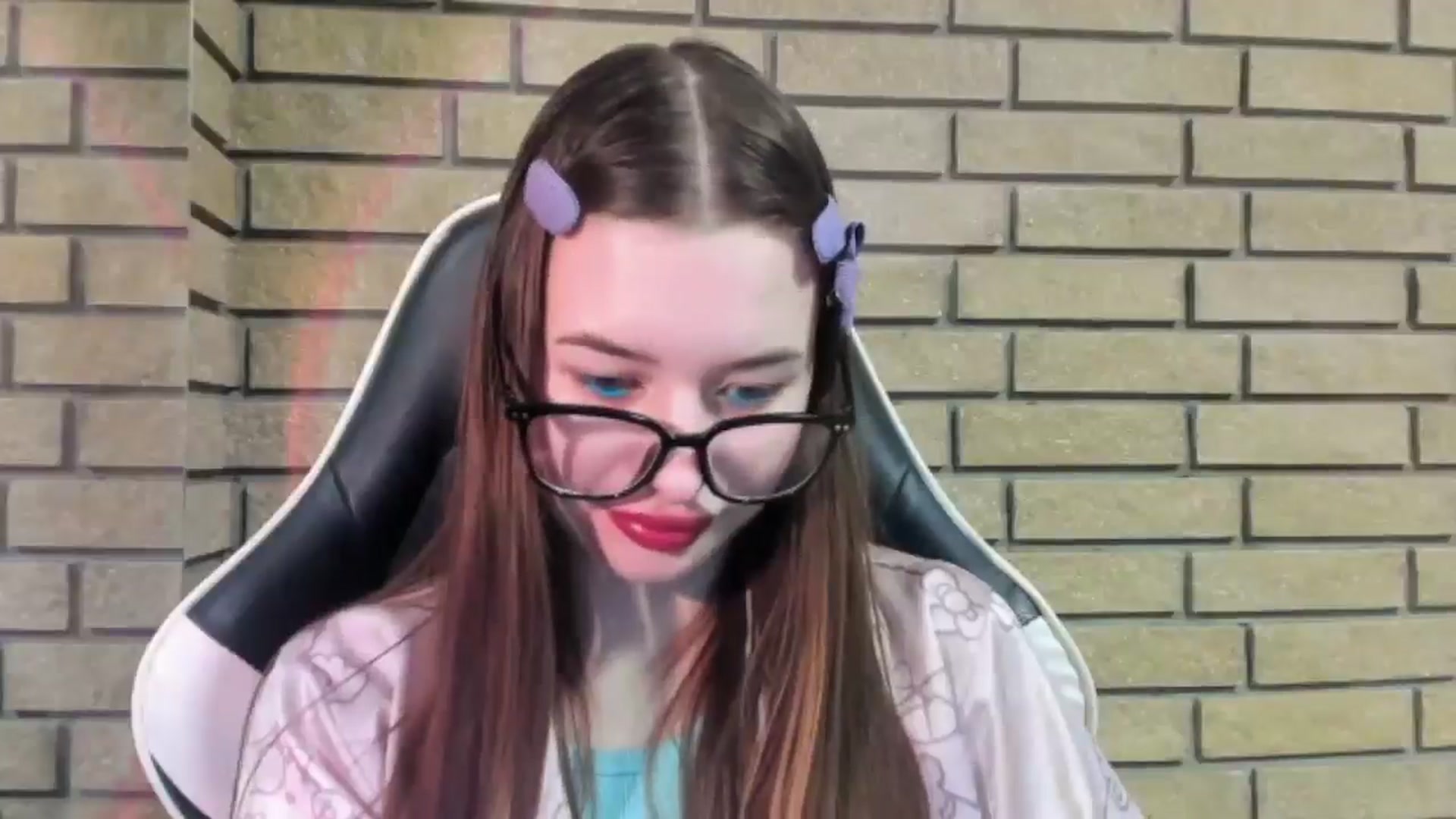 Gallery image thumbnail from DiscoGirl's myfreecams stream on, 11/16/2025, 14:08 image 2 of 20