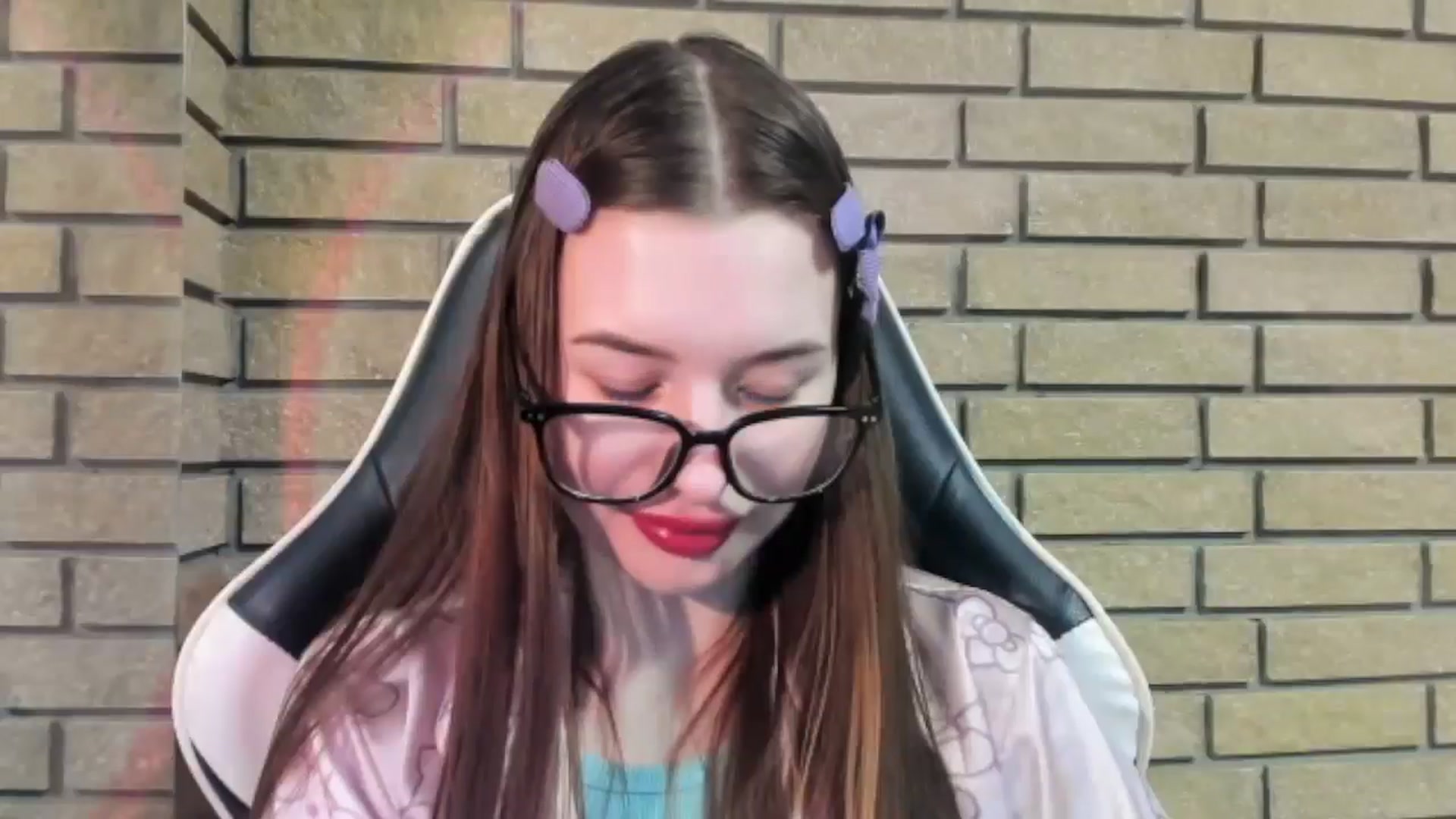 Gallery image thumbnail from DiscoGirl's myfreecams stream on, 11/16/2025, 14:08 image 5 of 20