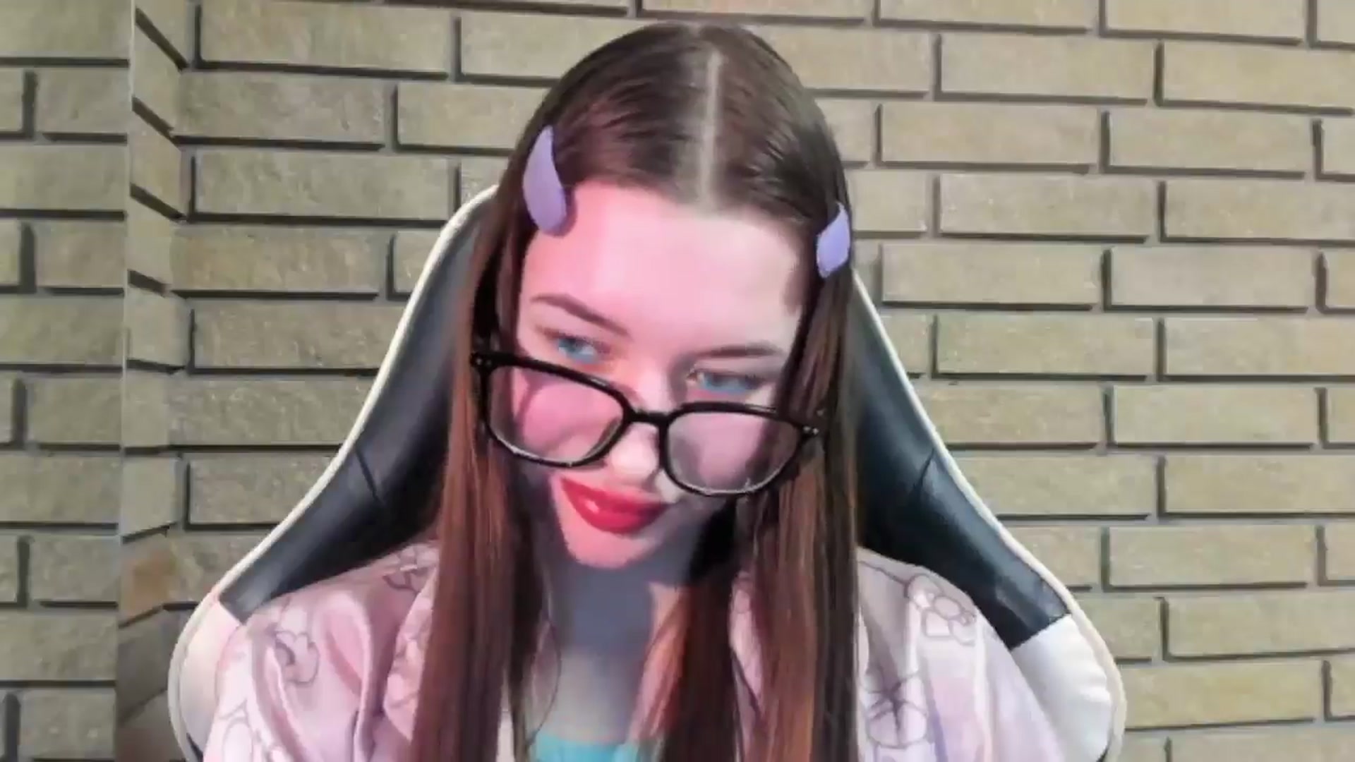 Gallery image thumbnail from DiscoGirl's myfreecams stream on, 11/16/2025, 15:32 image 20 of 20
