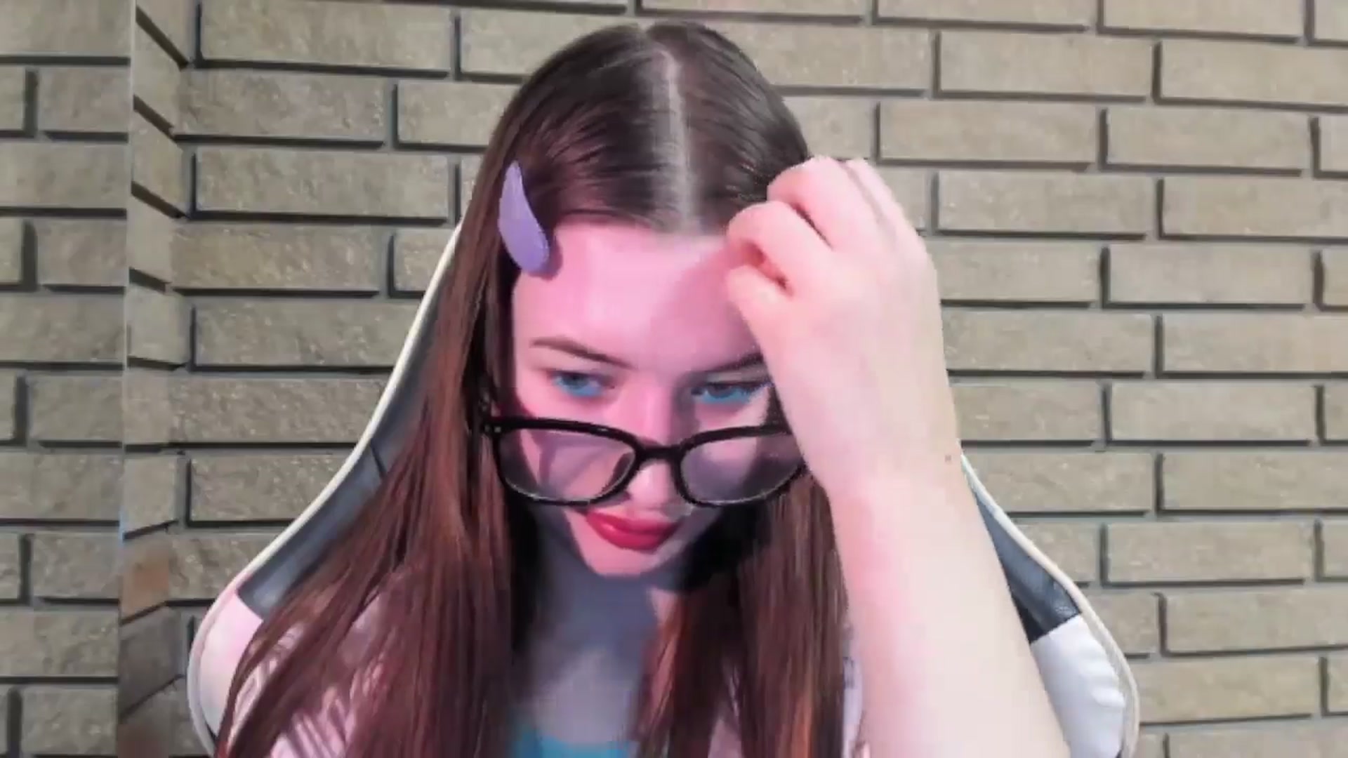 Gallery image thumbnail from DiscoGirl's myfreecams stream on, 11/16/2025, 15:32 image 16 of 20