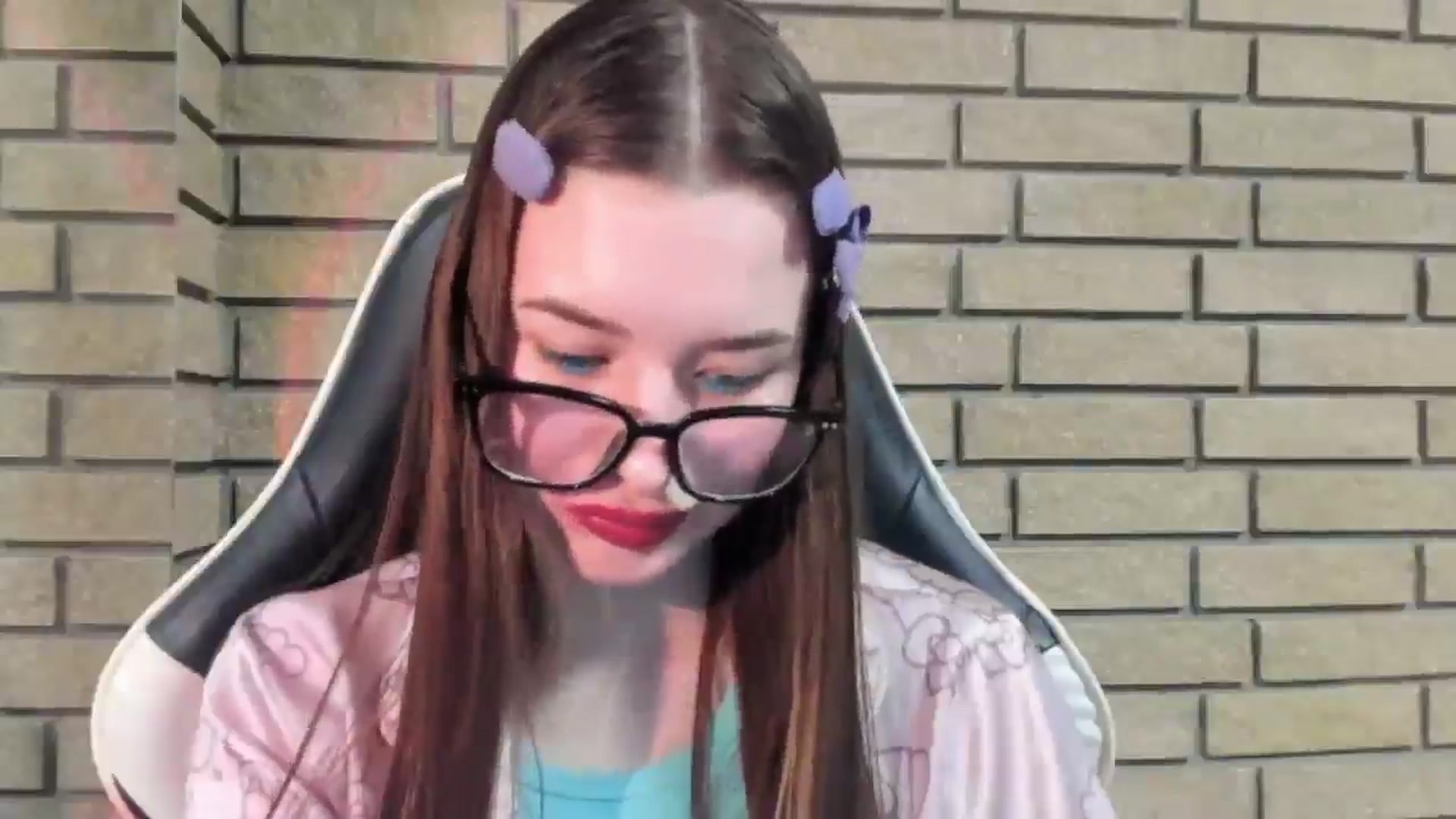 Gallery image thumbnail from DiscoGirl's myfreecams stream on, 11/16/2025, 15:32 image 5 of 20