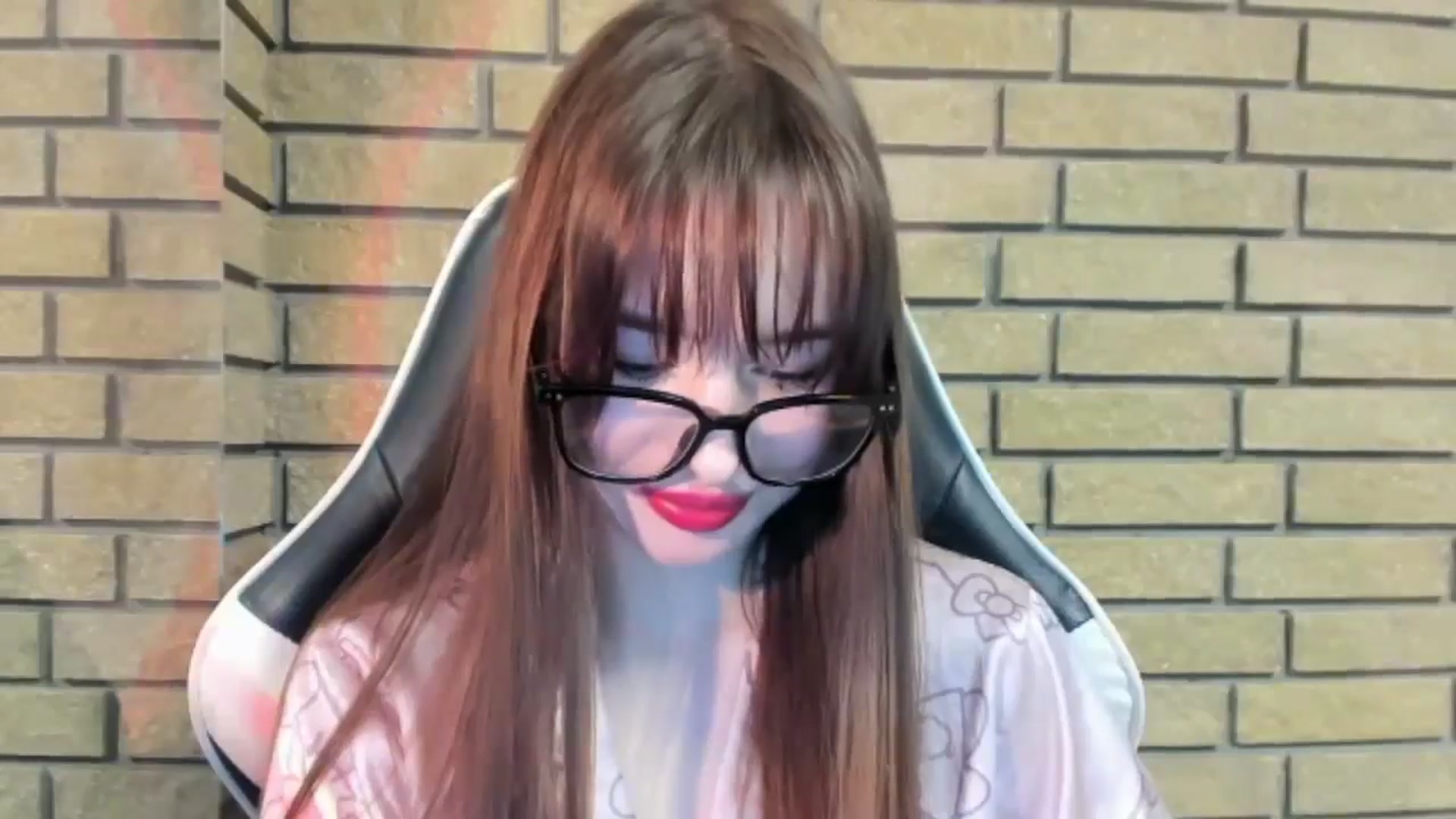 Gallery image thumbnail from DiscoGirl's myfreecams stream on, 11/17/2025, 17:13 image 20 of 20