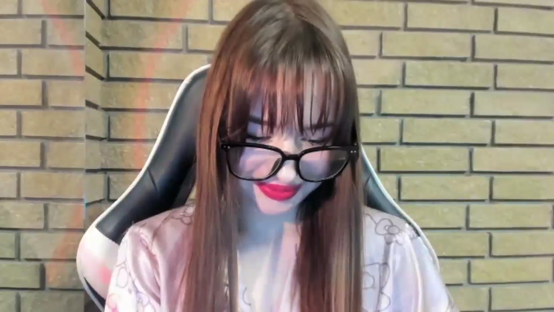 Gallery image thumbnail from DiscoGirl's myfreecams stream on, 11/17/2025, 17:13 image 13 of 20