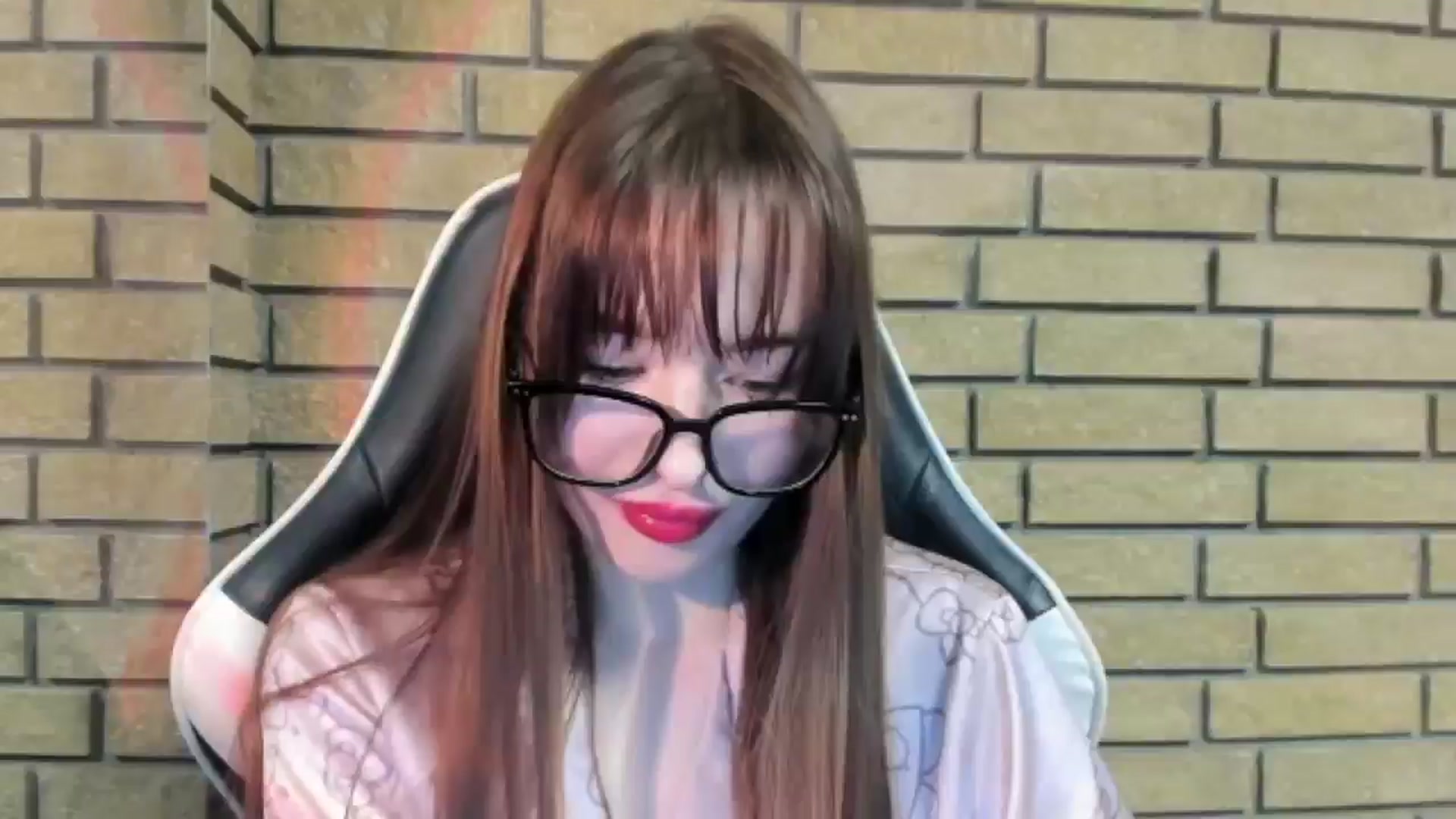 Gallery image thumbnail from DiscoGirl's myfreecams stream on, 11/17/2025, 17:13 image 1 of 20