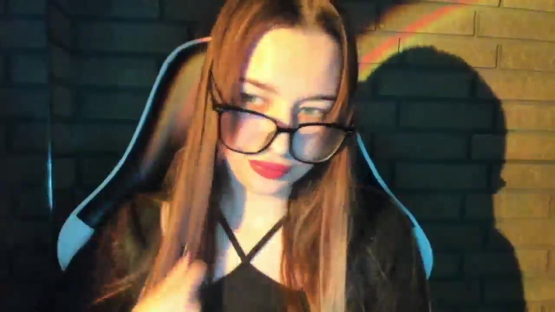Gallery image thumbnail from DiscoGirl's myfreecams stream on, 12/07/2025, 13:52 image 18 of 20