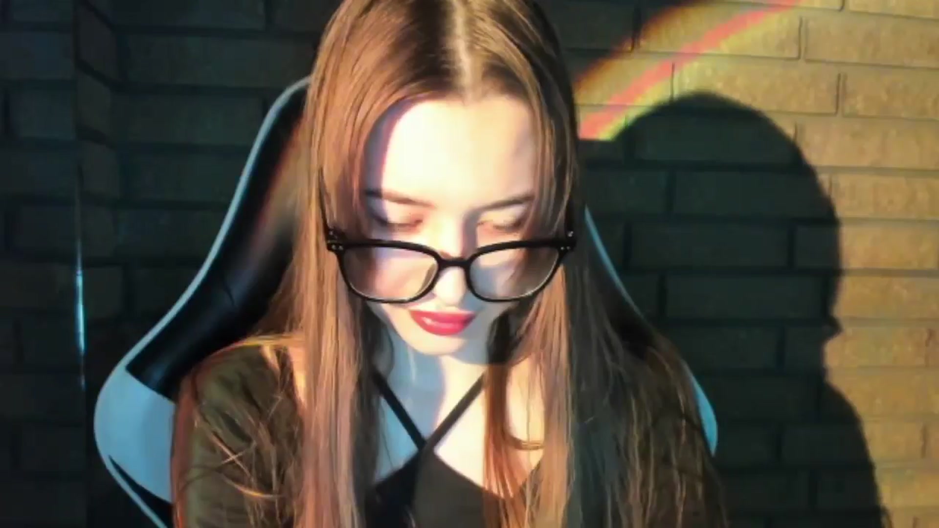 Gallery image thumbnail from DiscoGirl's myfreecams stream on, 12/07/2025, 13:52 image 15 of 20