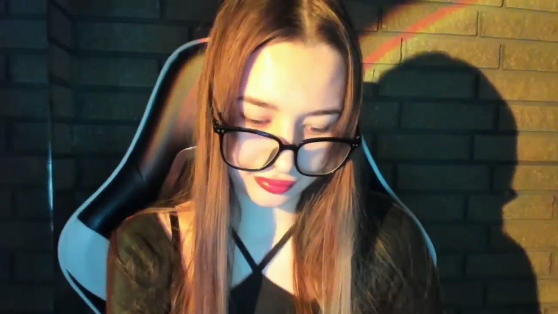 Gallery image thumbnail from DiscoGirl's myfreecams stream on, 12/07/2025, 13:52 image 17 of 20