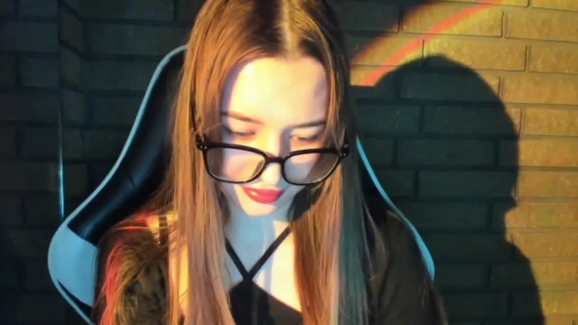 Gallery image thumbnail from DiscoGirl's myfreecams stream on, 12/07/2025, 13:52 image 20 of 20