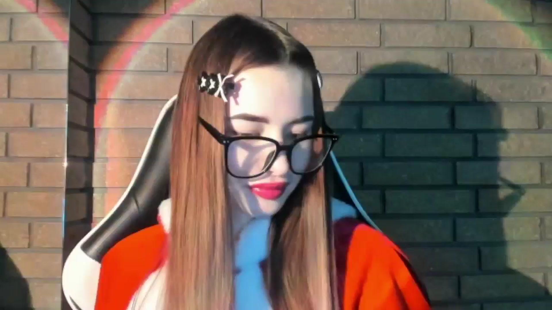 Gallery image thumbnail from DiscoGirl's myfreecams stream on, 12/22/2025, 11:47 image 2 of 20