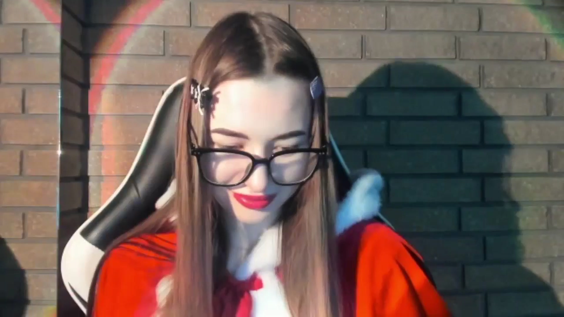 Gallery image thumbnail from DiscoGirl's myfreecams stream on, 12/22/2025, 11:47 image 10 of 20