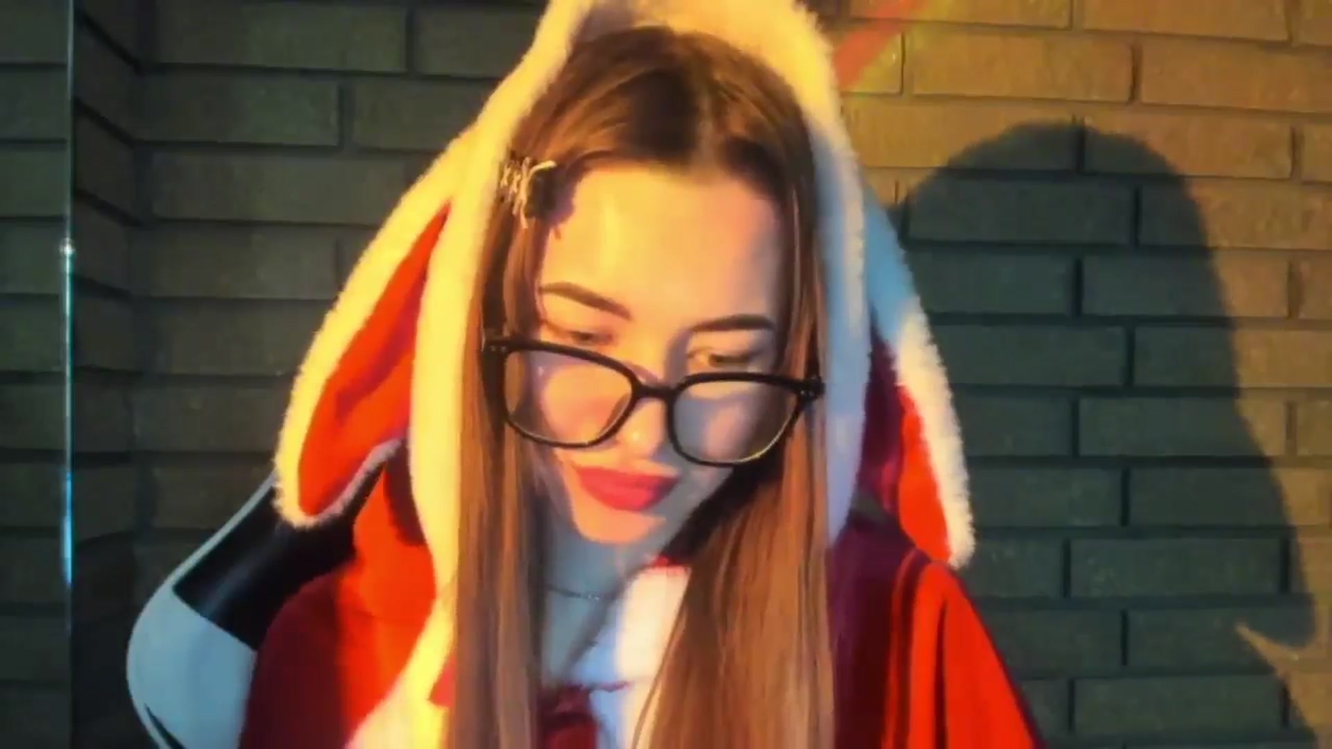Gallery image thumbnail from DiscoGirl's myfreecams stream on, 12/23/2025, 18:10 image 8 of 20
