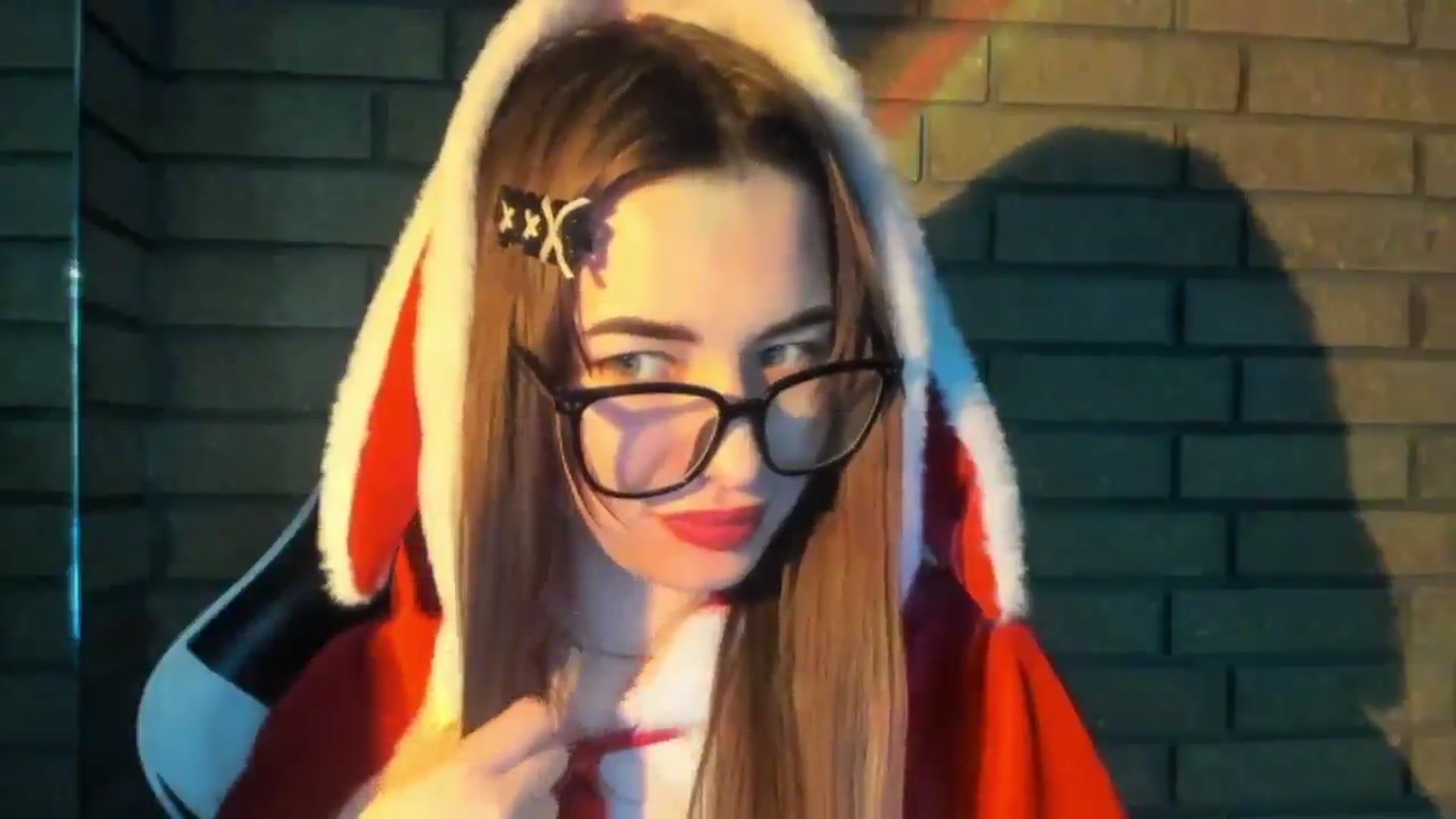 Gallery image thumbnail from DiscoGirl's myfreecams stream on, 12/23/2025, 18:10 image 10 of 20