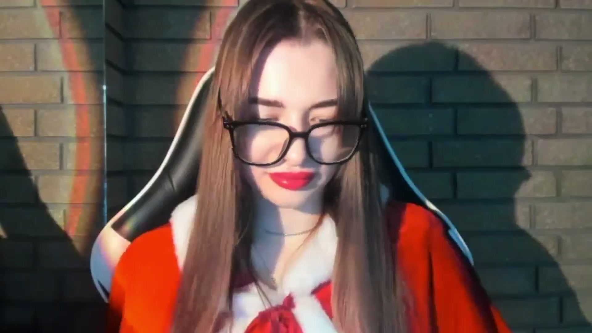 Gallery image thumbnail from DiscoGirl's myfreecams stream on, 12/24/2025, 12:41 image 16 of 20