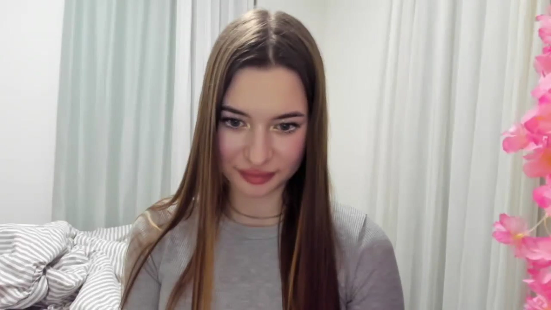 Gallery image thumbnail from DiscoGirl's myfreecams stream on, 01/12/2026, 20:13 image 15 of 20