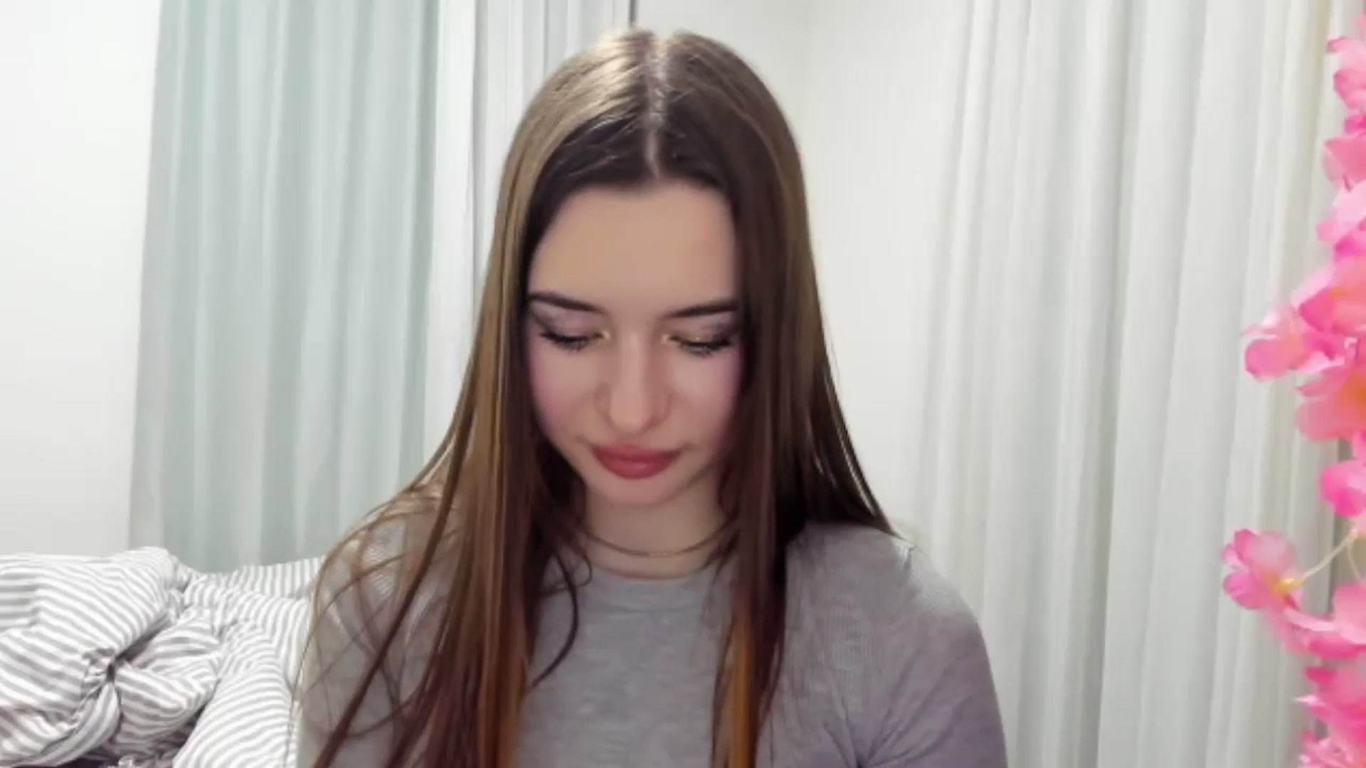 Gallery image thumbnail from DiscoGirl's myfreecams stream on, 01/12/2026, 20:13 image 11 of 20