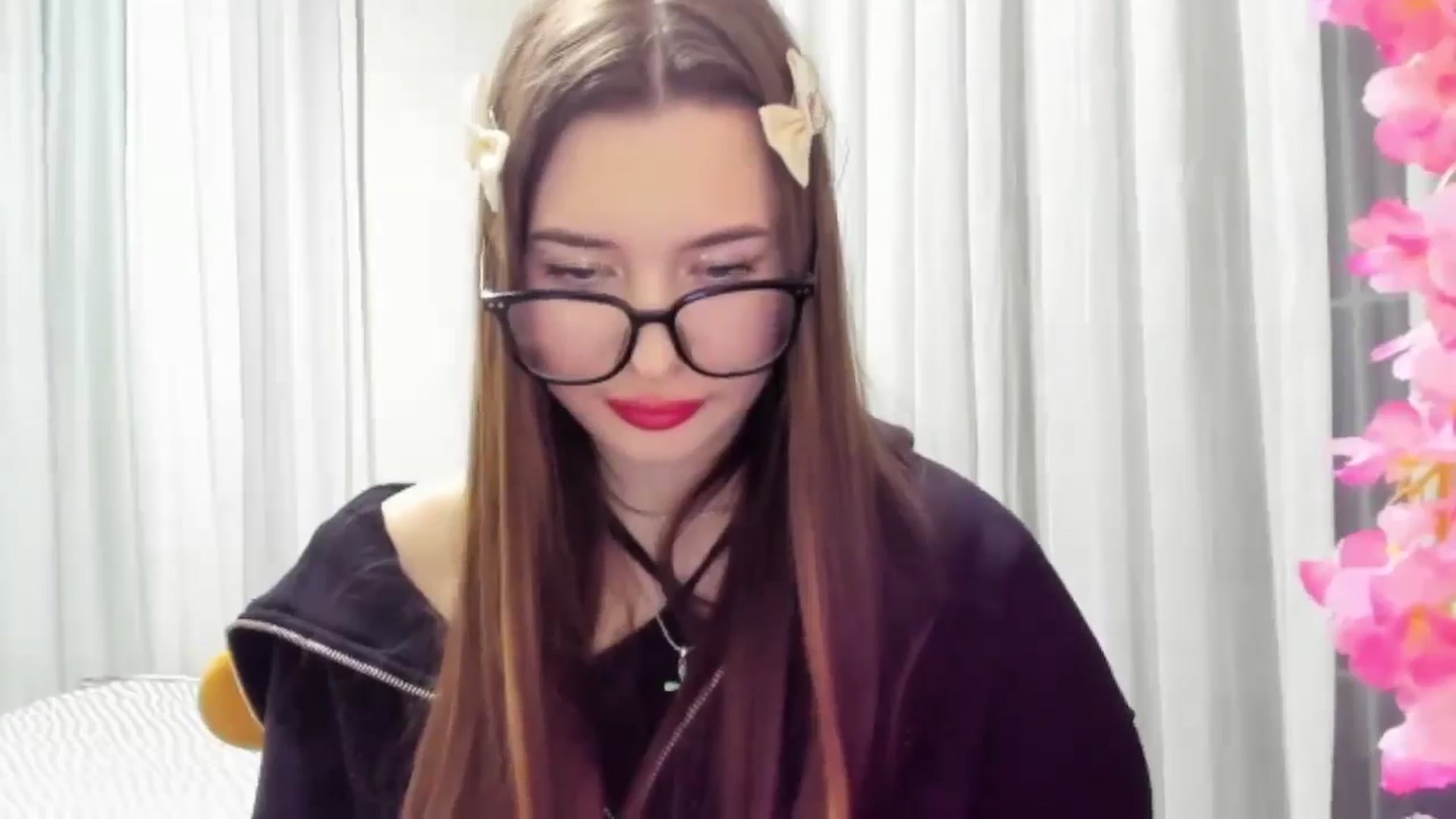 Gallery image thumbnail from DiscoGirl's myfreecams stream on, 01/14/2026, 19:09 image 15 of 20
