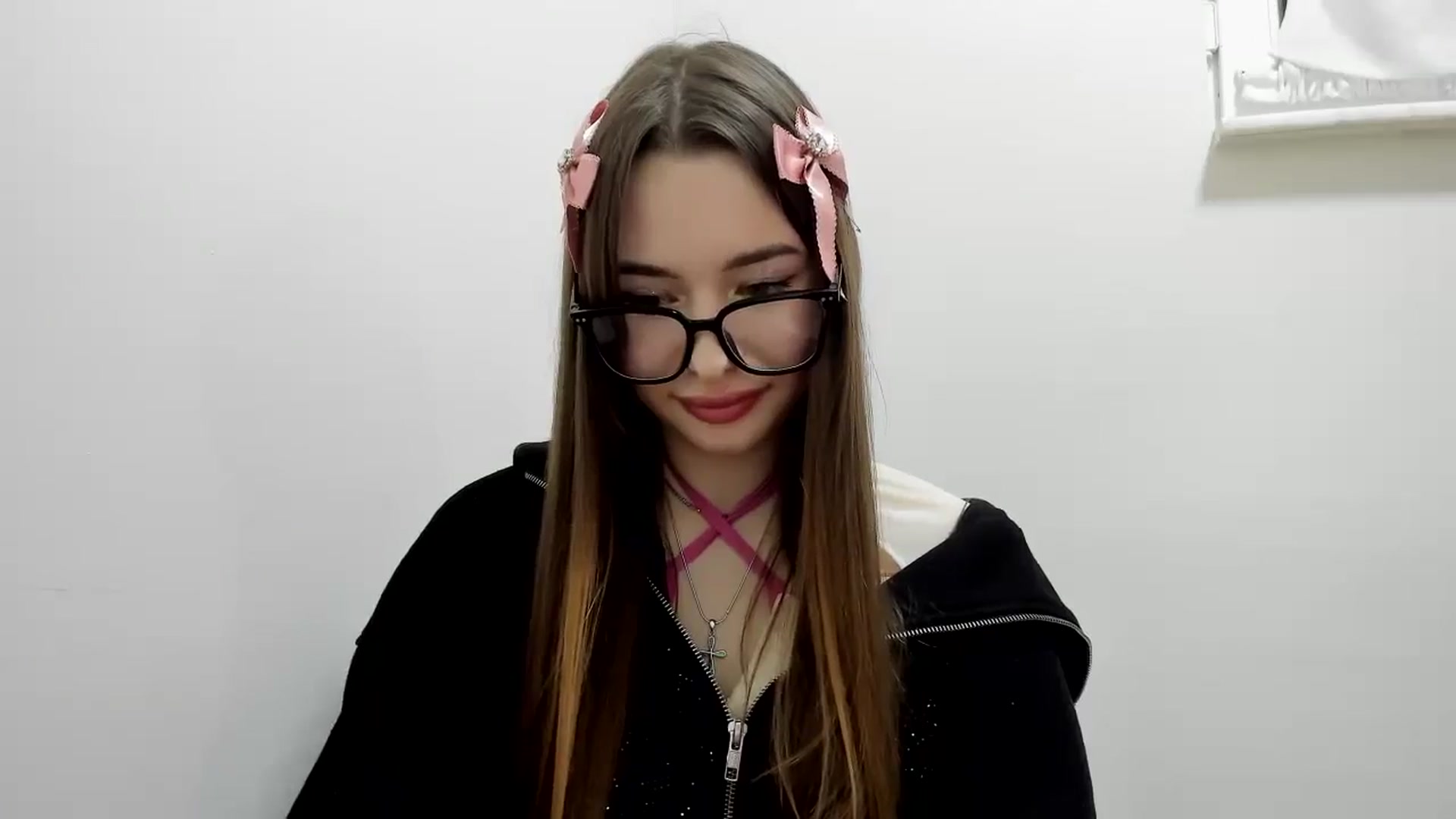 Gallery image thumbnail from DiscoGirl's myfreecams stream on, 01/16/2026, 19:58 image 16 of 20
