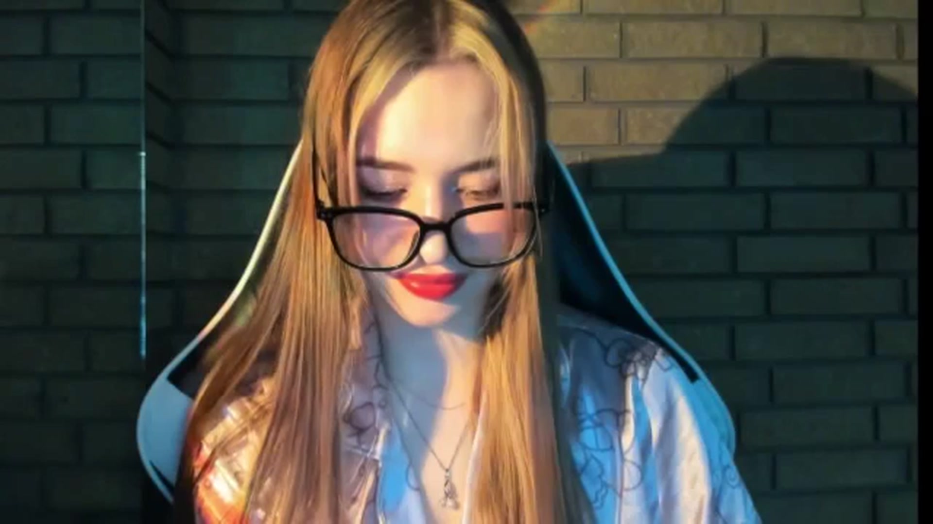 Gallery image thumbnail from DiscoGirl's myfreecams stream on, 02/14/2026, 13:44 image 13 of 20