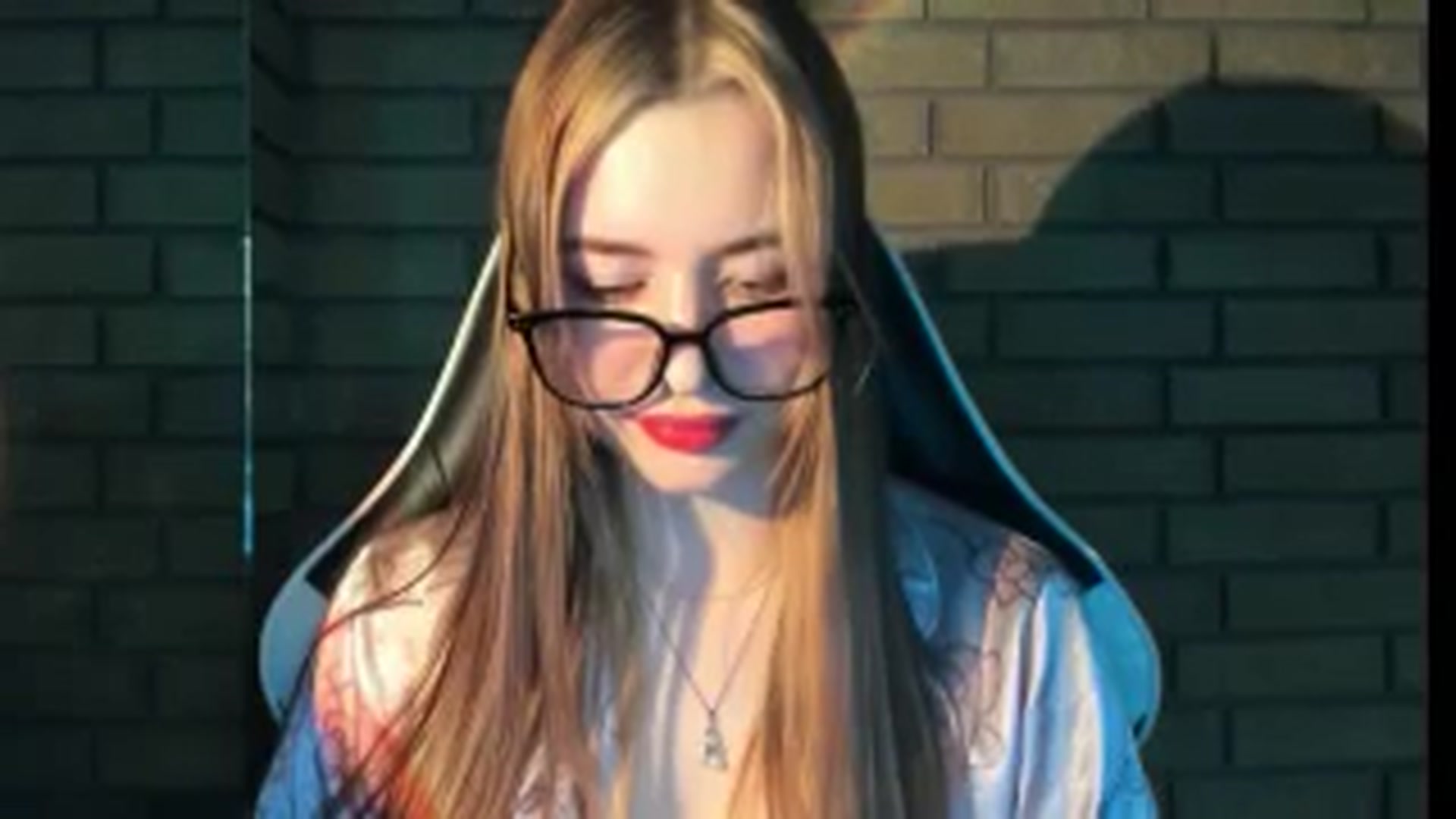 Gallery image thumbnail from DiscoGirl's myfreecams stream on, 02/14/2026, 13:44 image 20 of 20
