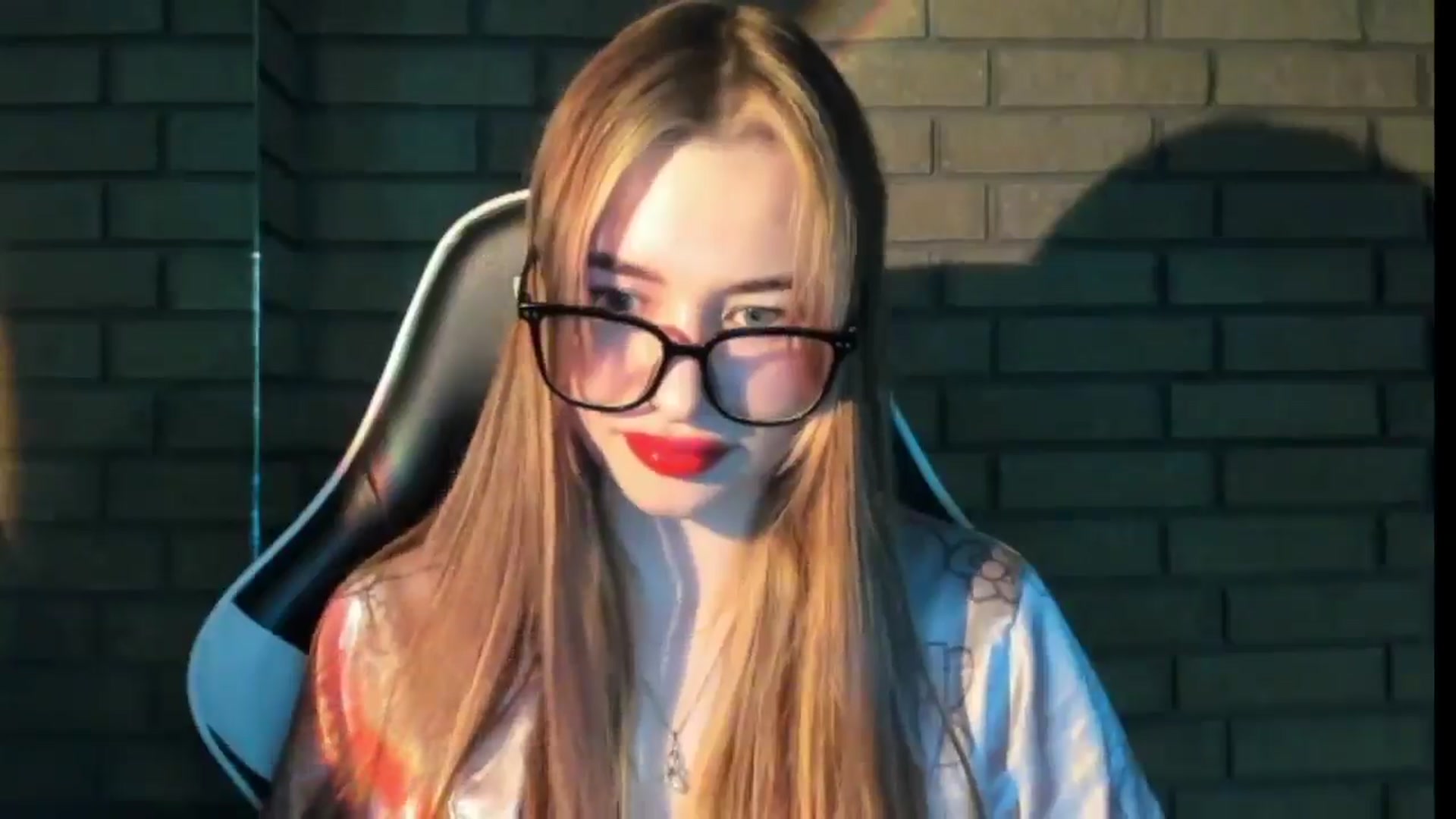 Gallery image thumbnail from DiscoGirl's myfreecams stream on, 02/14/2026, 15:33 image 4 of 20