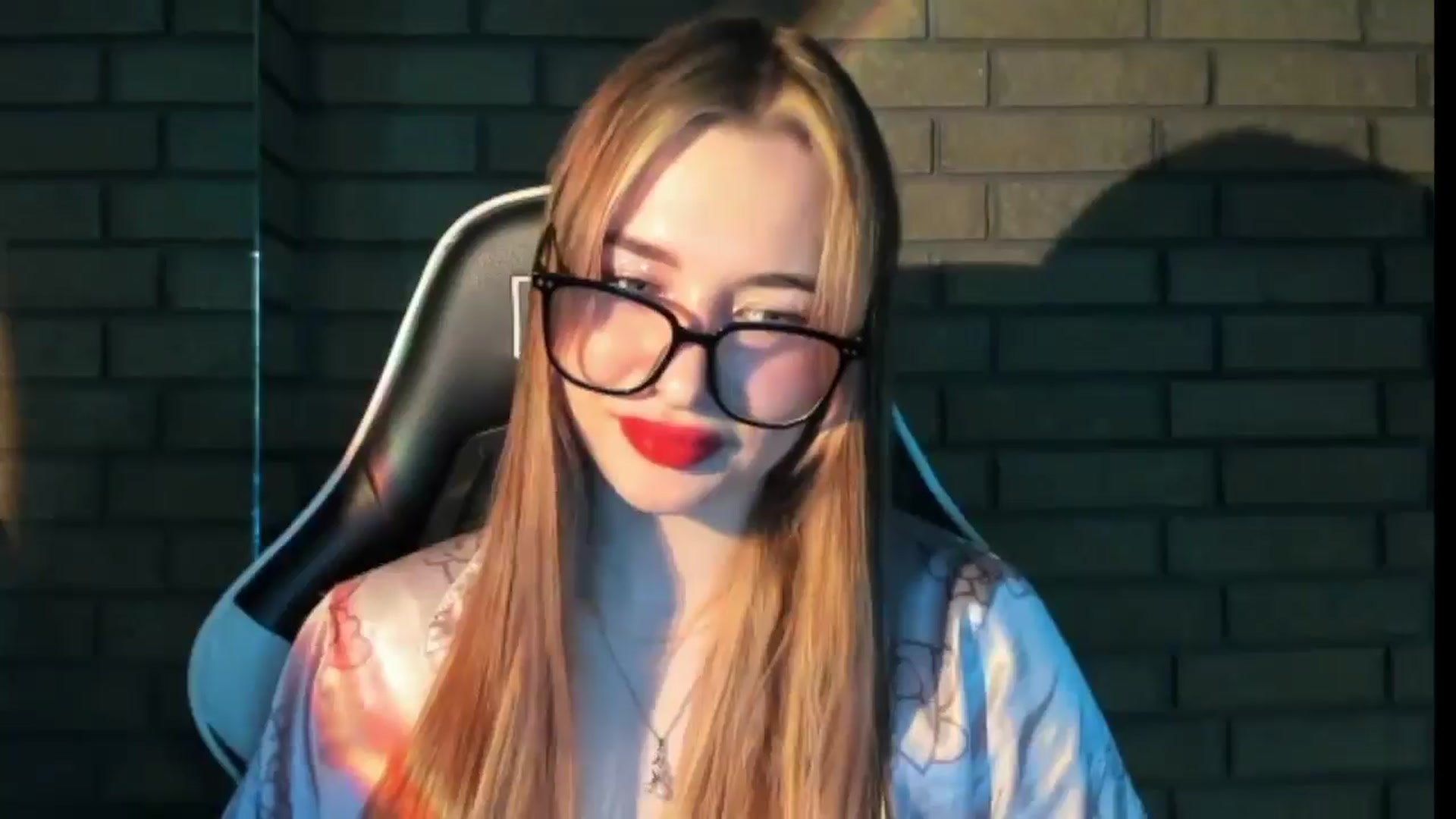 Gallery image thumbnail from DiscoGirl's myfreecams stream on, 02/14/2026, 15:33 image 5 of 20