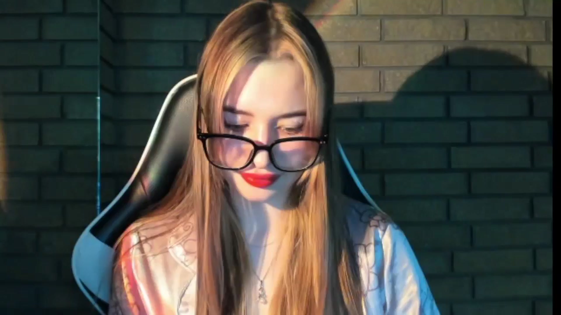 Gallery image thumbnail from DiscoGirl's myfreecams stream on, 02/14/2026, 15:33 image 3 of 20