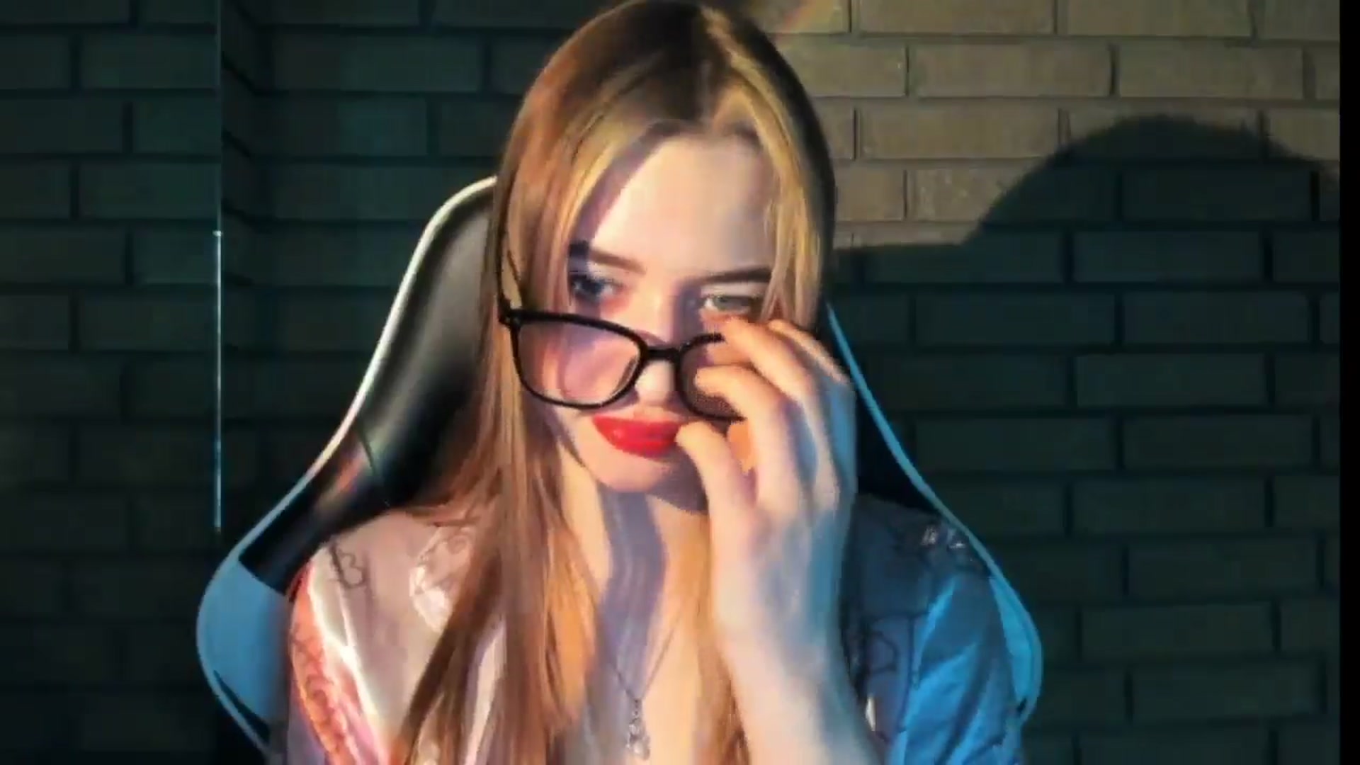 Gallery image thumbnail from DiscoGirl's myfreecams stream on, 02/14/2026, 15:33 image 20 of 20
