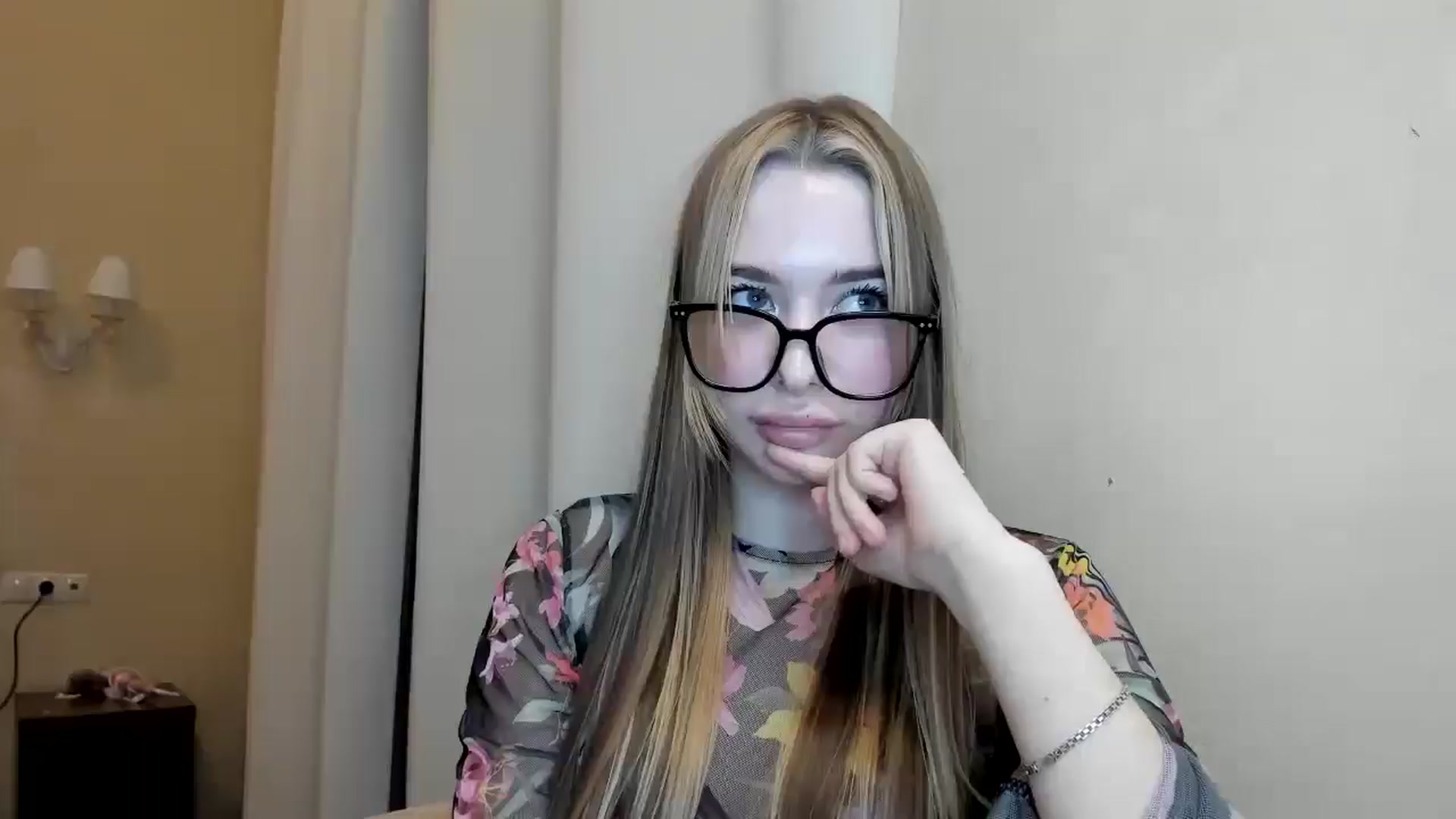 Gallery image thumbnail from DiscoGirl's myfreecams stream on, 02/17/2026, 20:05 image 13 of 20