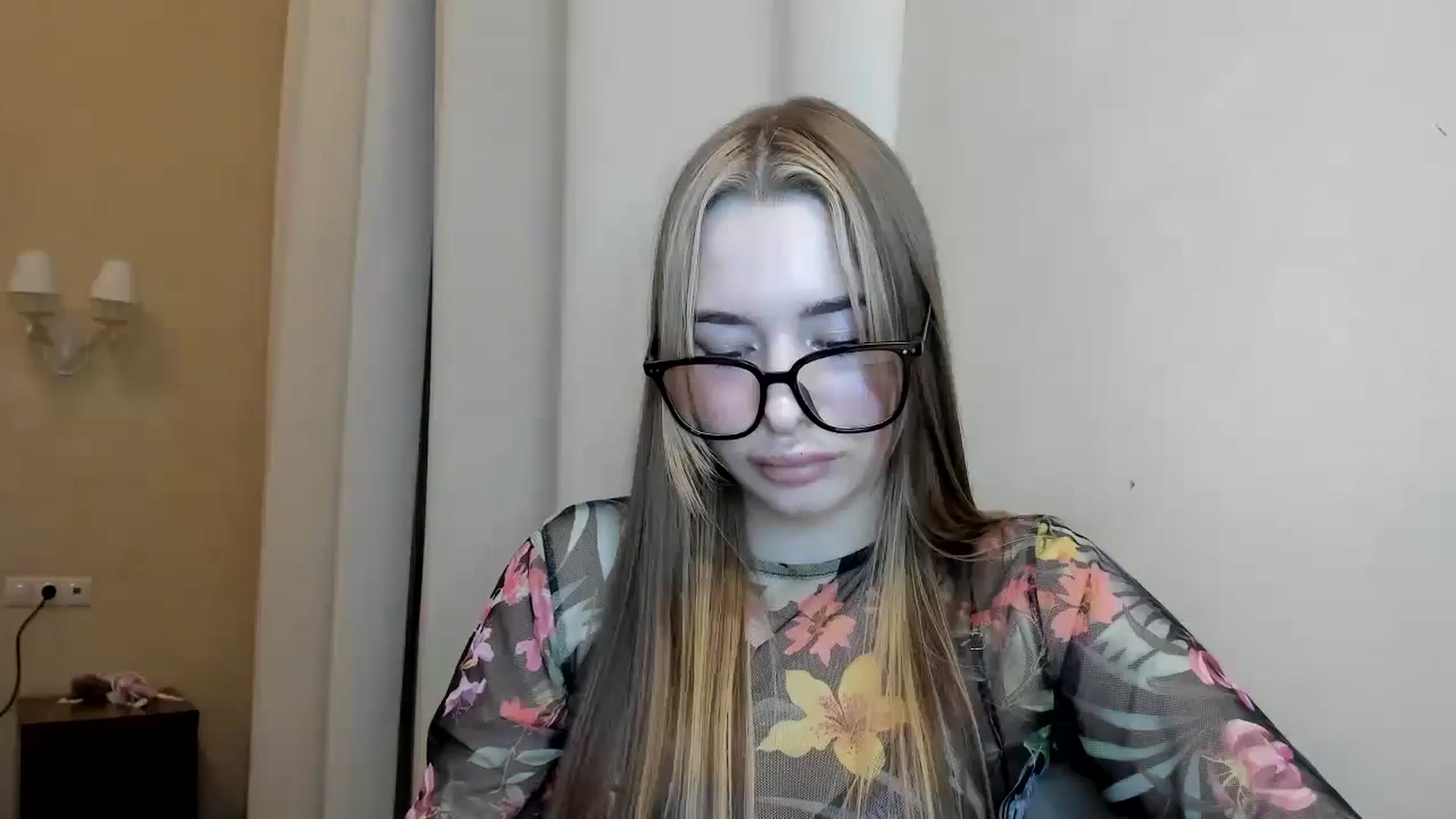 Gallery image thumbnail from DiscoGirl's myfreecams stream on, 02/17/2026, 20:05 image 4 of 20