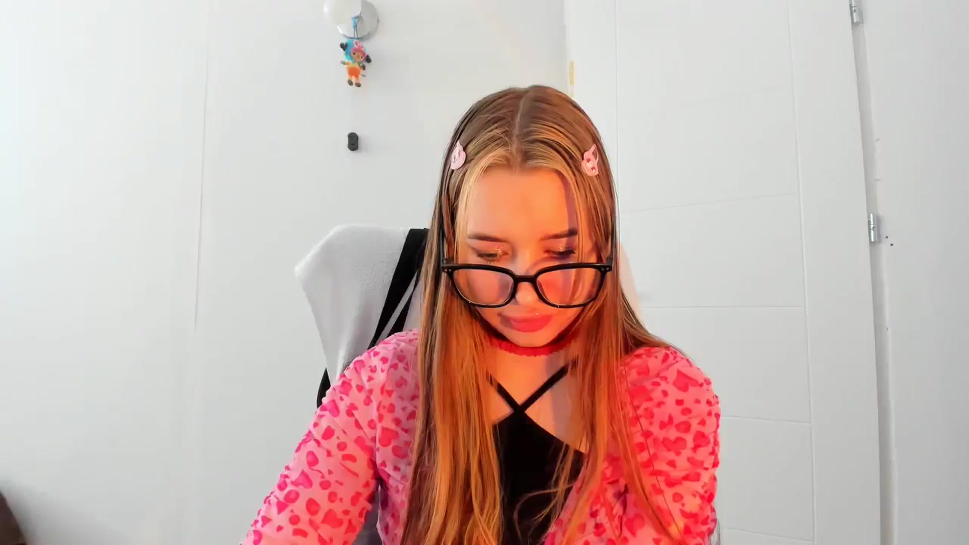 Gallery image thumbnail from DiscoGirl's myfreecams stream on, 02/24/2026, 12:39 image 6 of 20